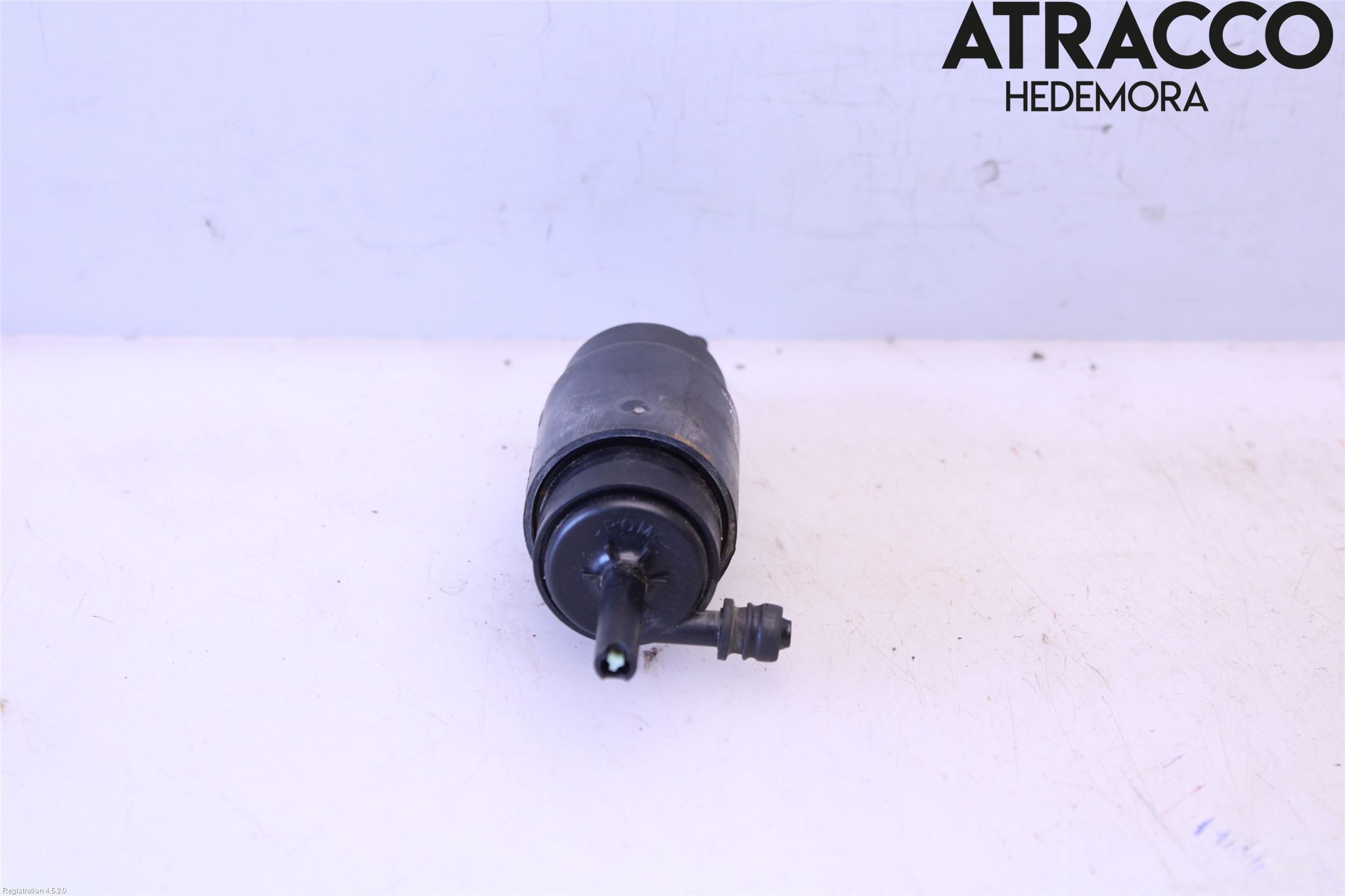 Mercedes-Benz MB VITO/VIANO (W639) 04-14 Spolarpump Vindruta