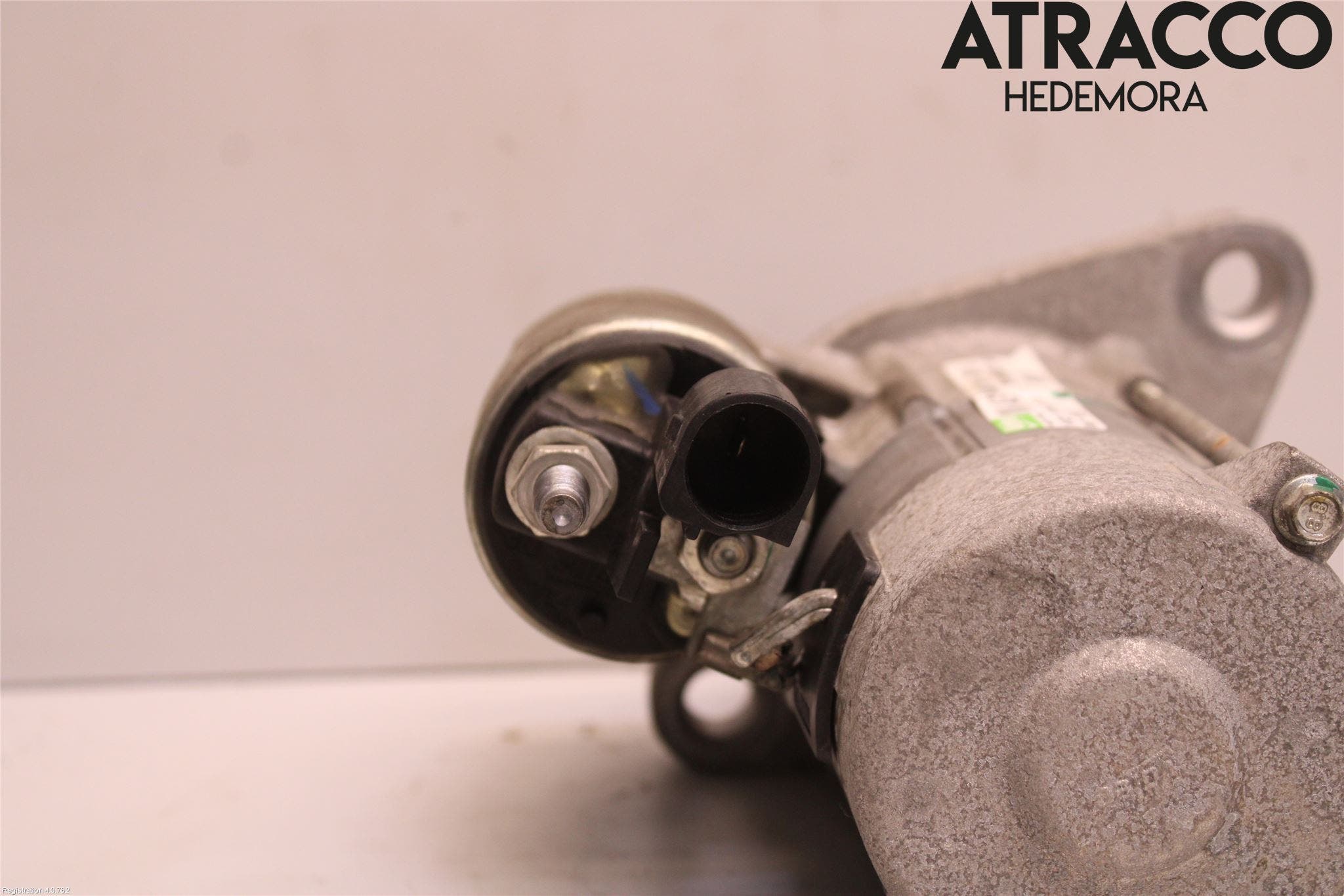 Volkswagen VW CADDY 11-15 Startmotor