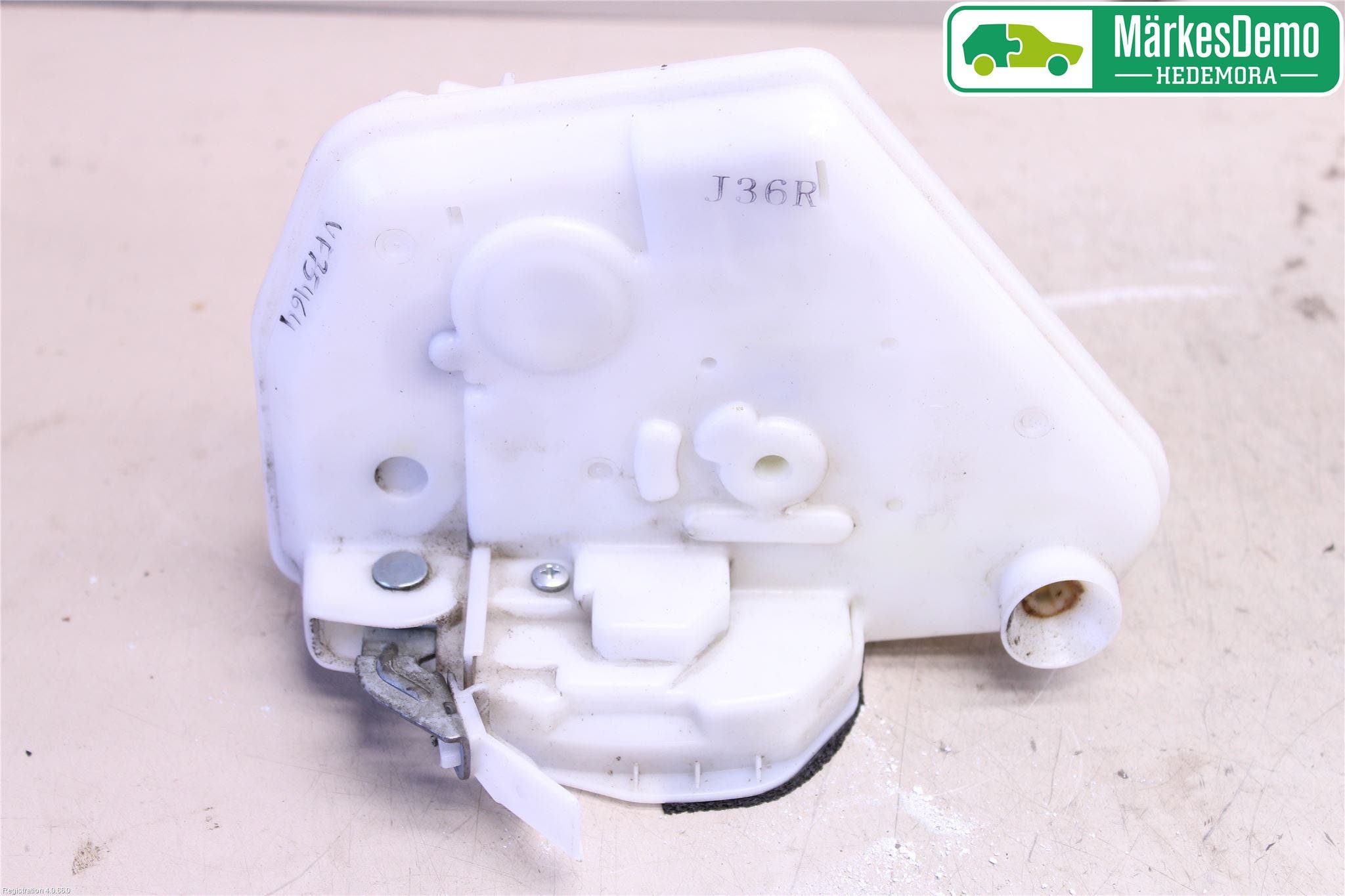 Mazda CX-5 12-17 Låskista-Dörrlås