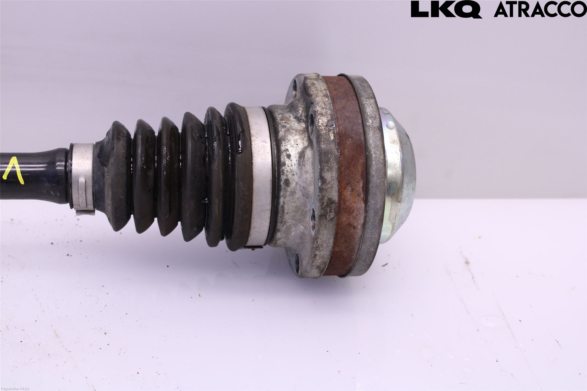 Volkswagen VW TIGUAN 16-24 Drivaxel Fram Vänster