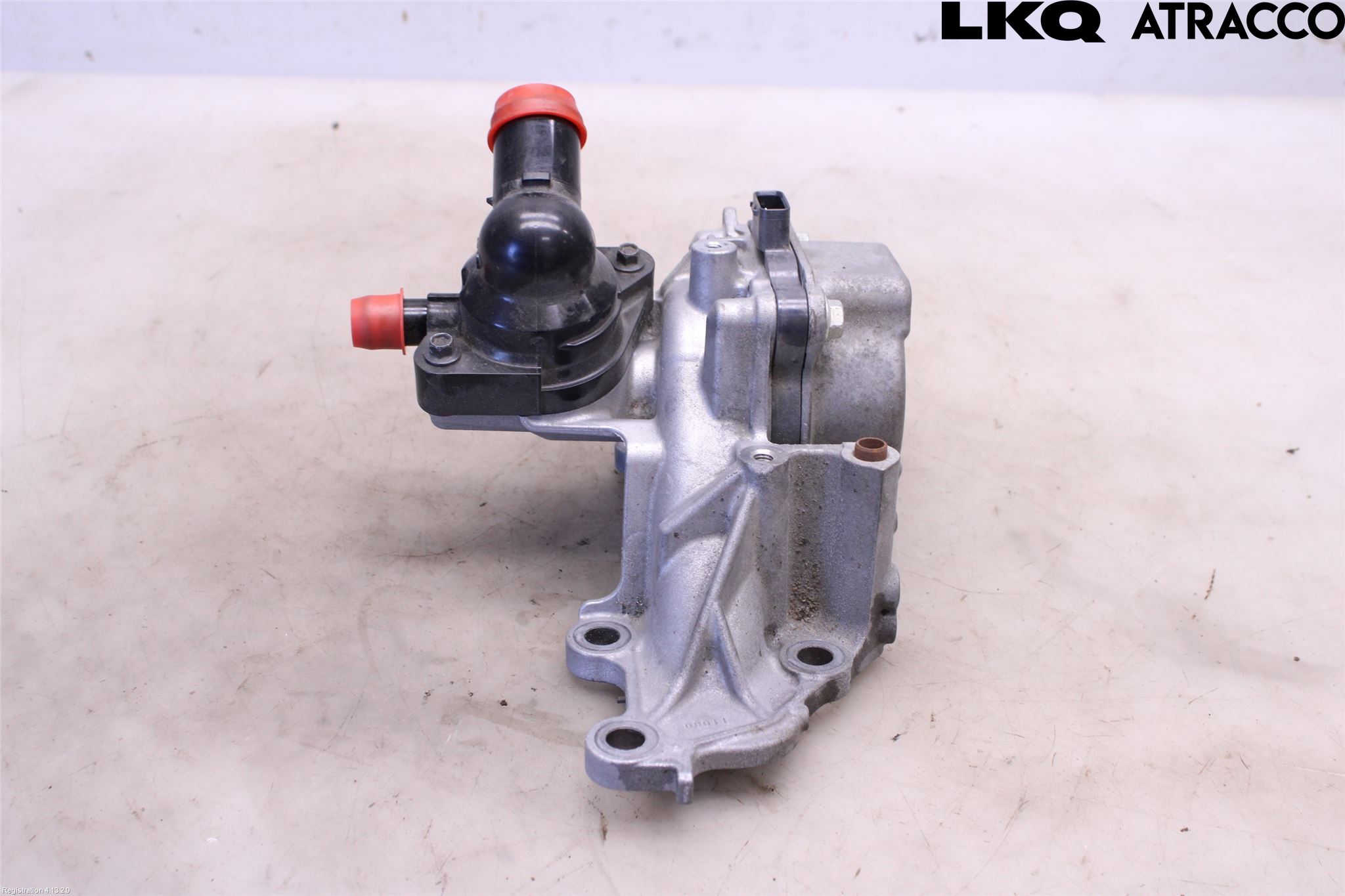 Toyota YARIS XP21 20- Vattenpumpshus-Lock