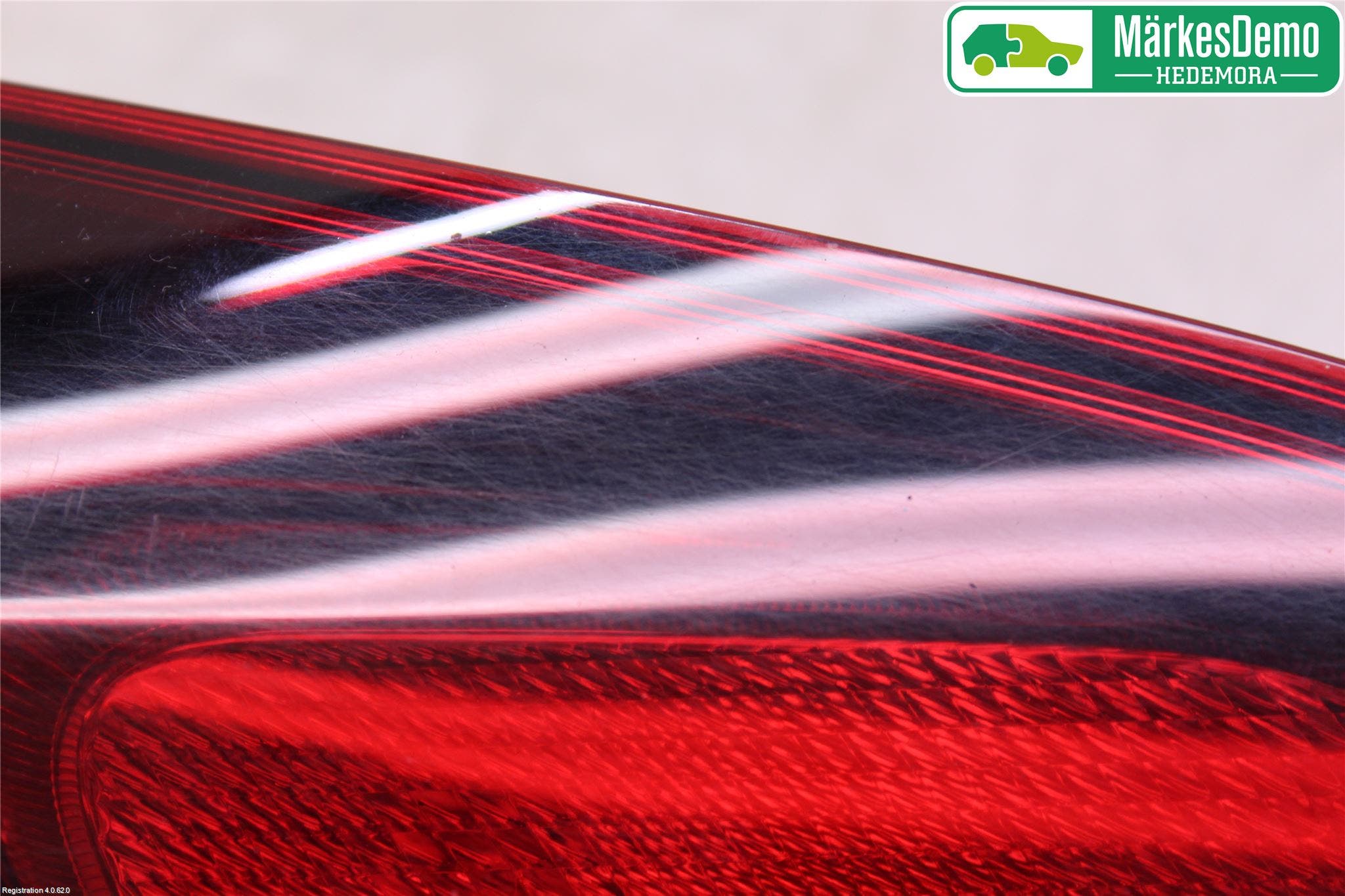 Opel ASTRA J 10-15 Bakljus Lucka Vä