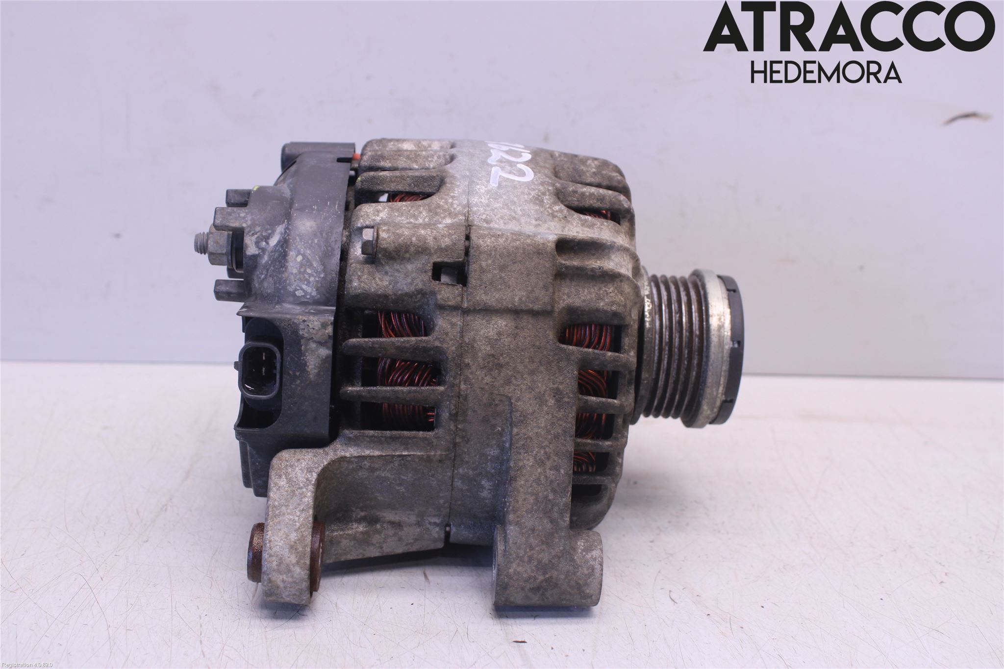 Opel CORSA D 07-14 Generator