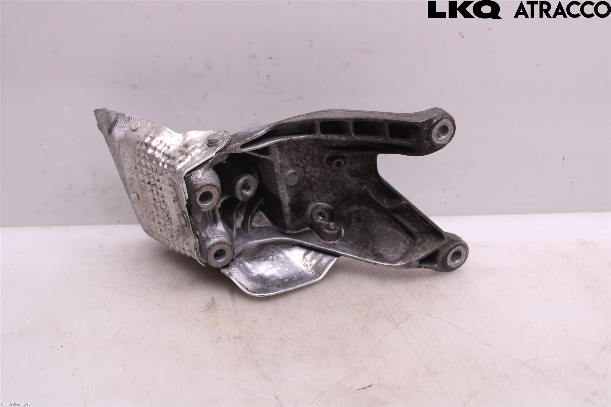 Audi A4 12-15 Motorfäste