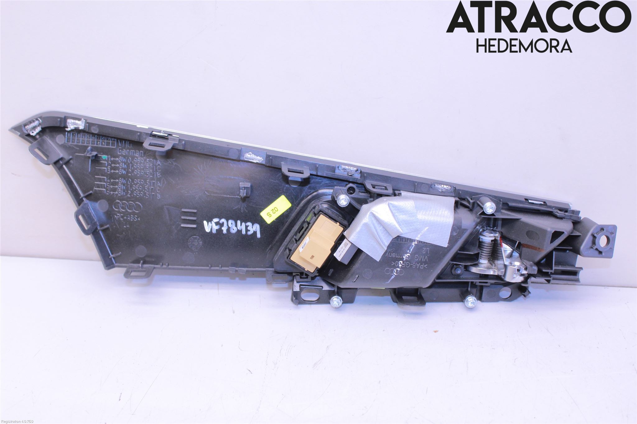 Audi A4/S4 B9 16-19 Dörrhandtag Inre Vä