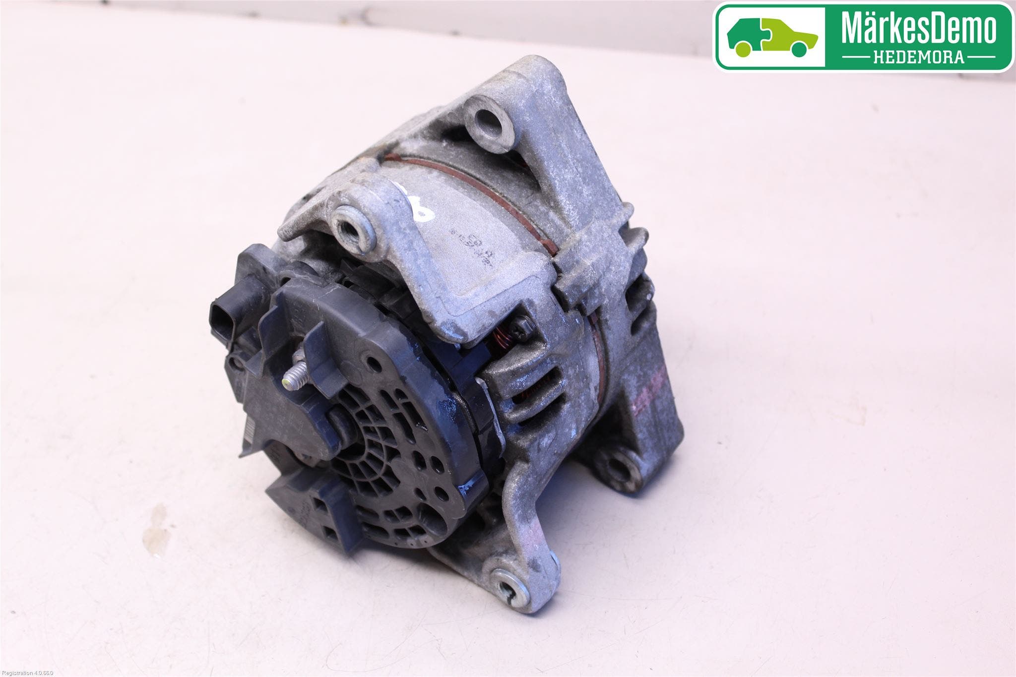 Opel CORSA D 07-14 Generator