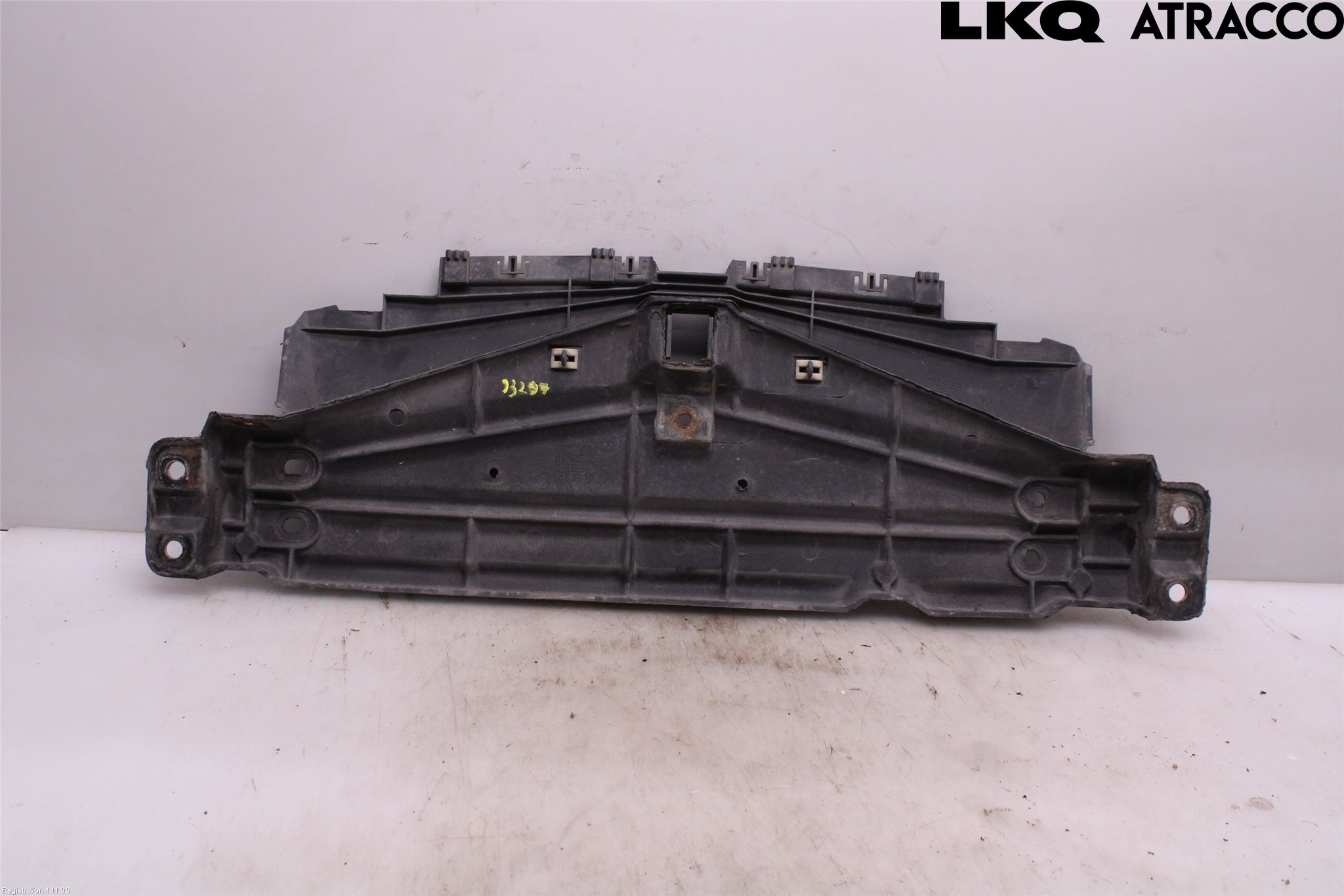 Volvo 940 91-98 Täckplast Front