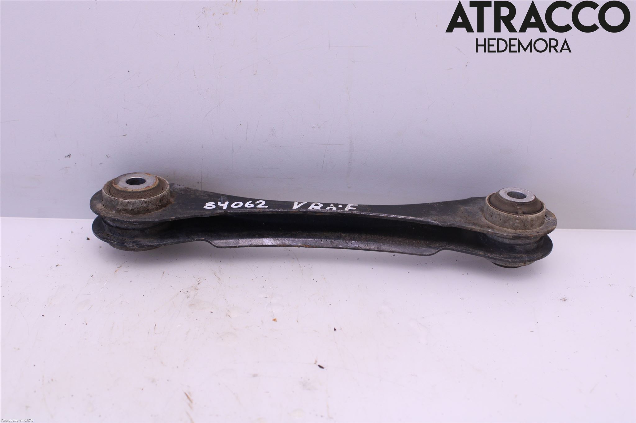 BMW 3 F30/F31/F80 12-19 Bärarm Bak Övre Vänster
