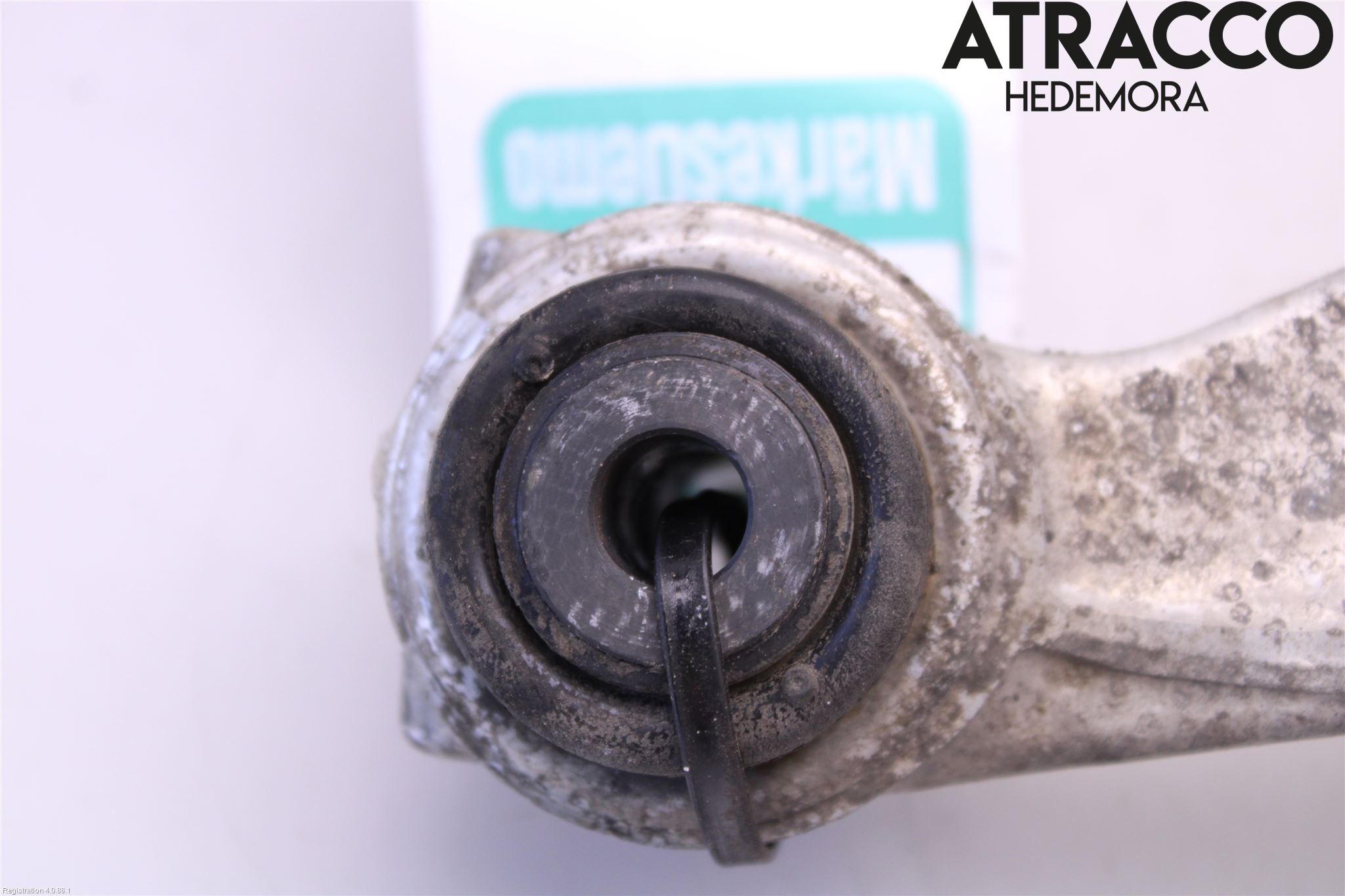 Jaguar F-PACE Bärarm Fram Undre Vä