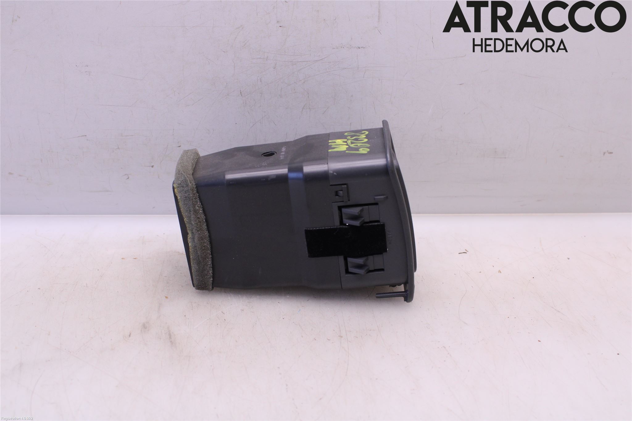 Chevrolet SILVERADO PICKUP Defrosterkanal-Munstycke