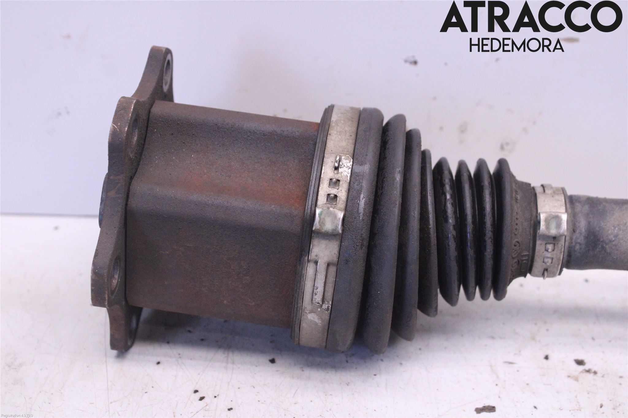 Skoda SUPERB 09-15 Drivaxel Fram Vänster