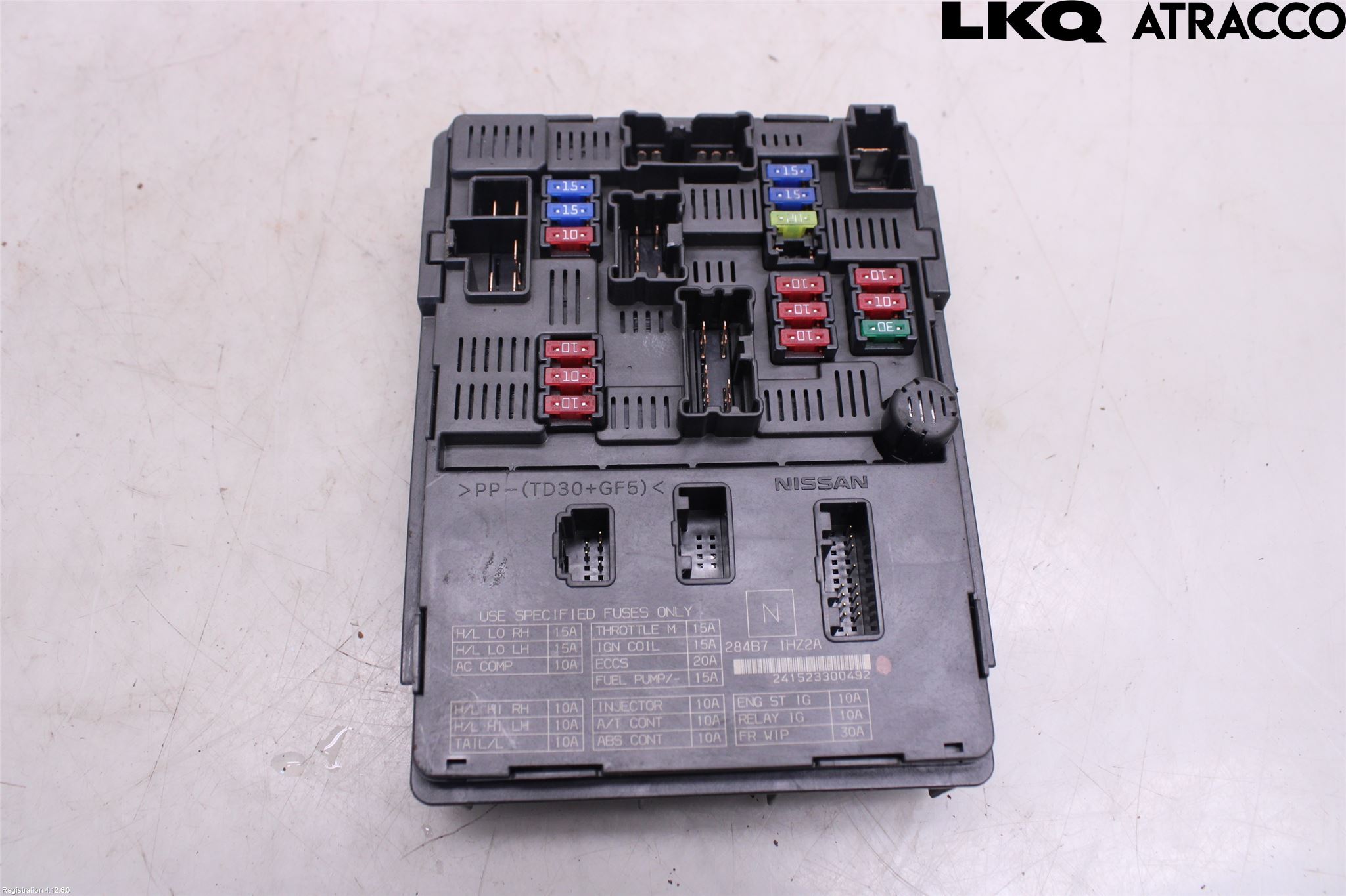 Nissan NOTE E12 14-20 Säkringsdosa-Elcentral