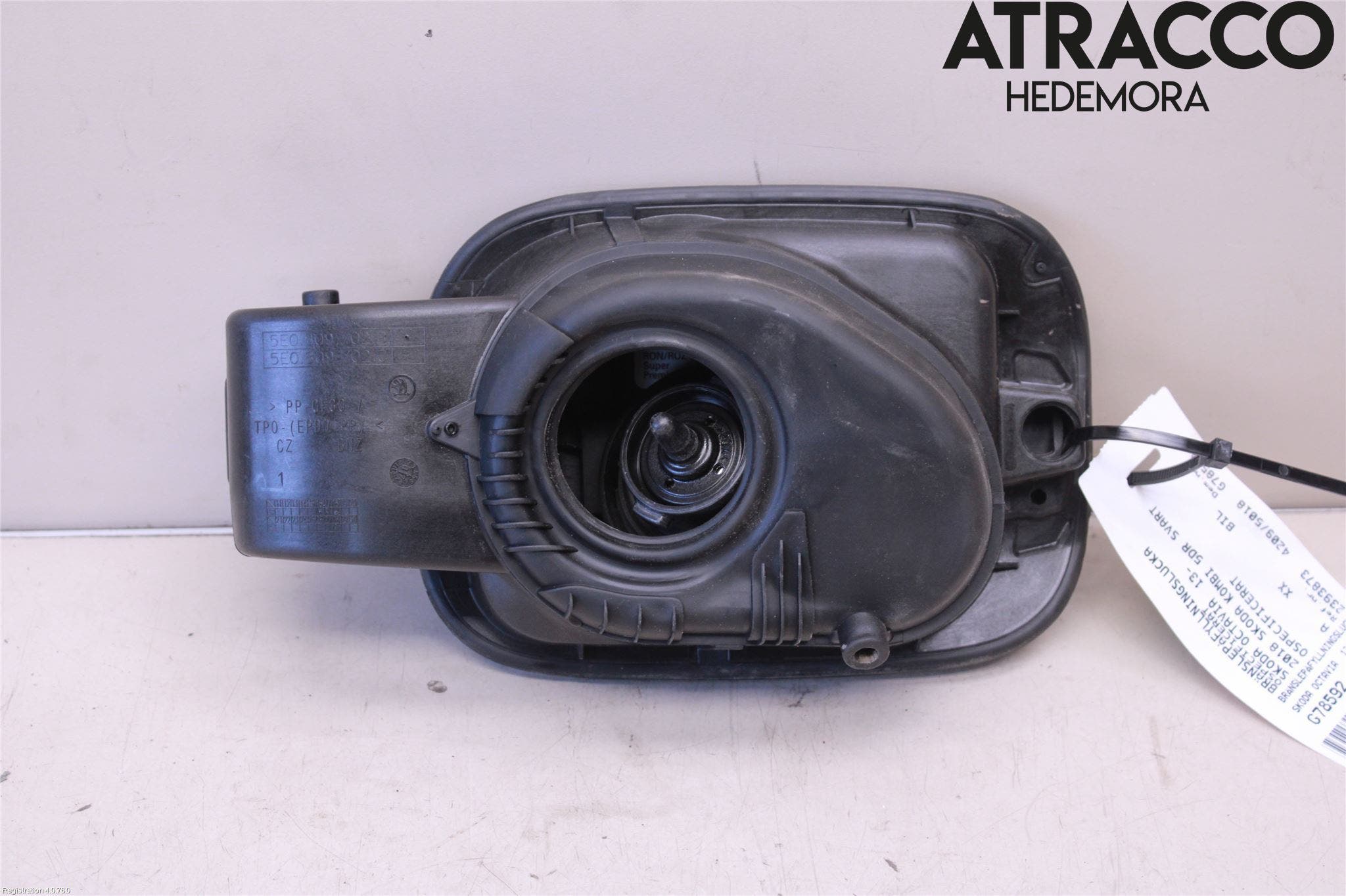 Skoda OCTAVIA (5E) 13-20 Tanklucka