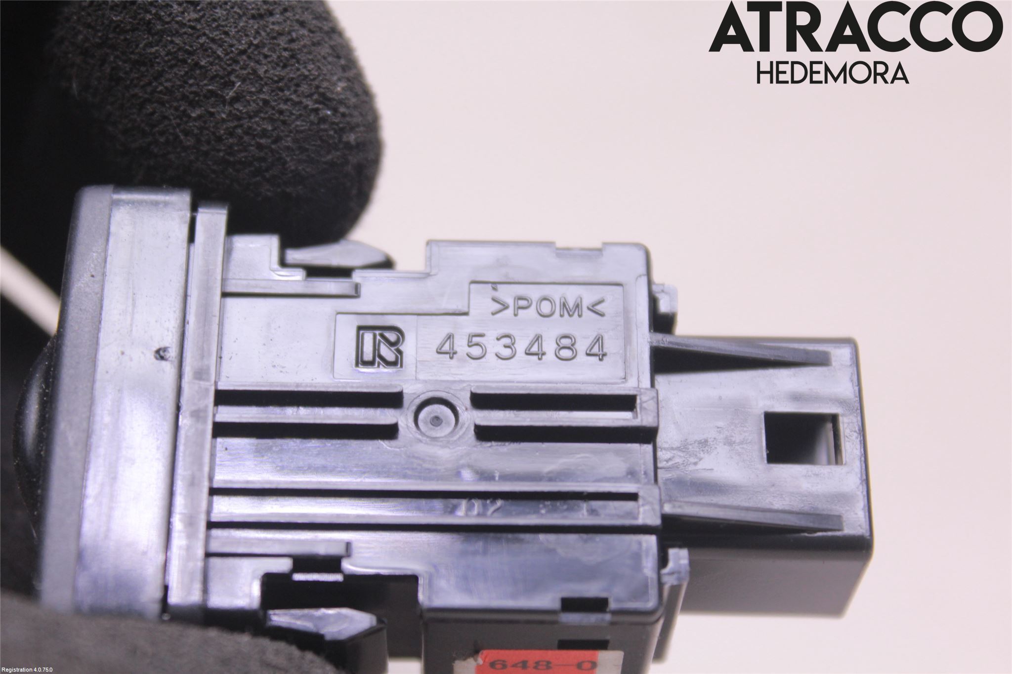 Toyota AVENSIS 16-18 Strömställare Stolvärme