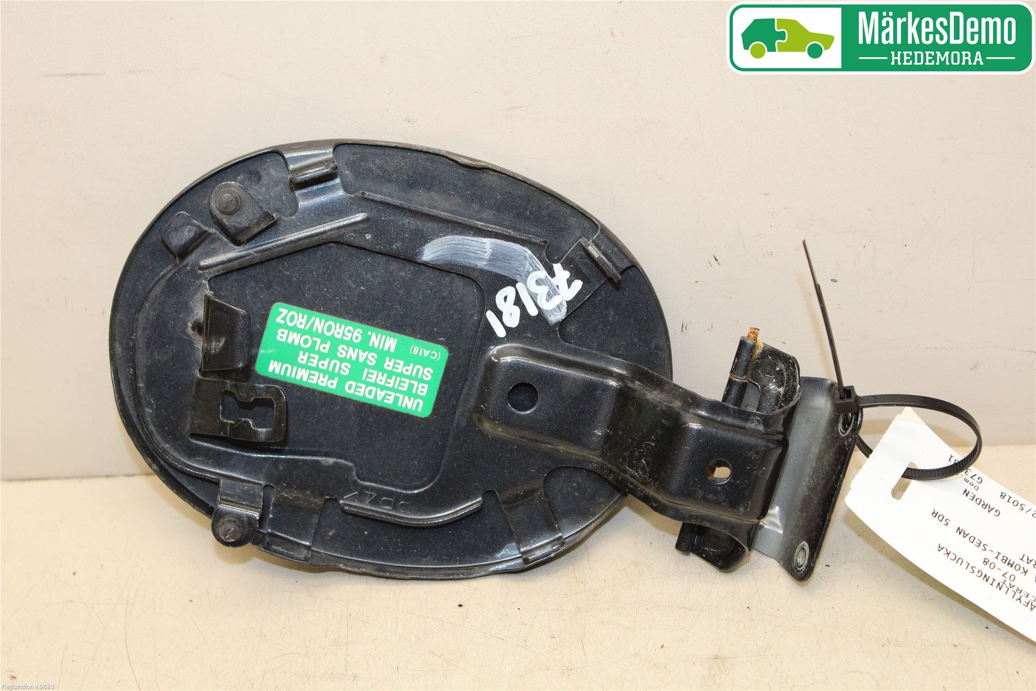 Mazda 3 I 07-08 Tanklucka