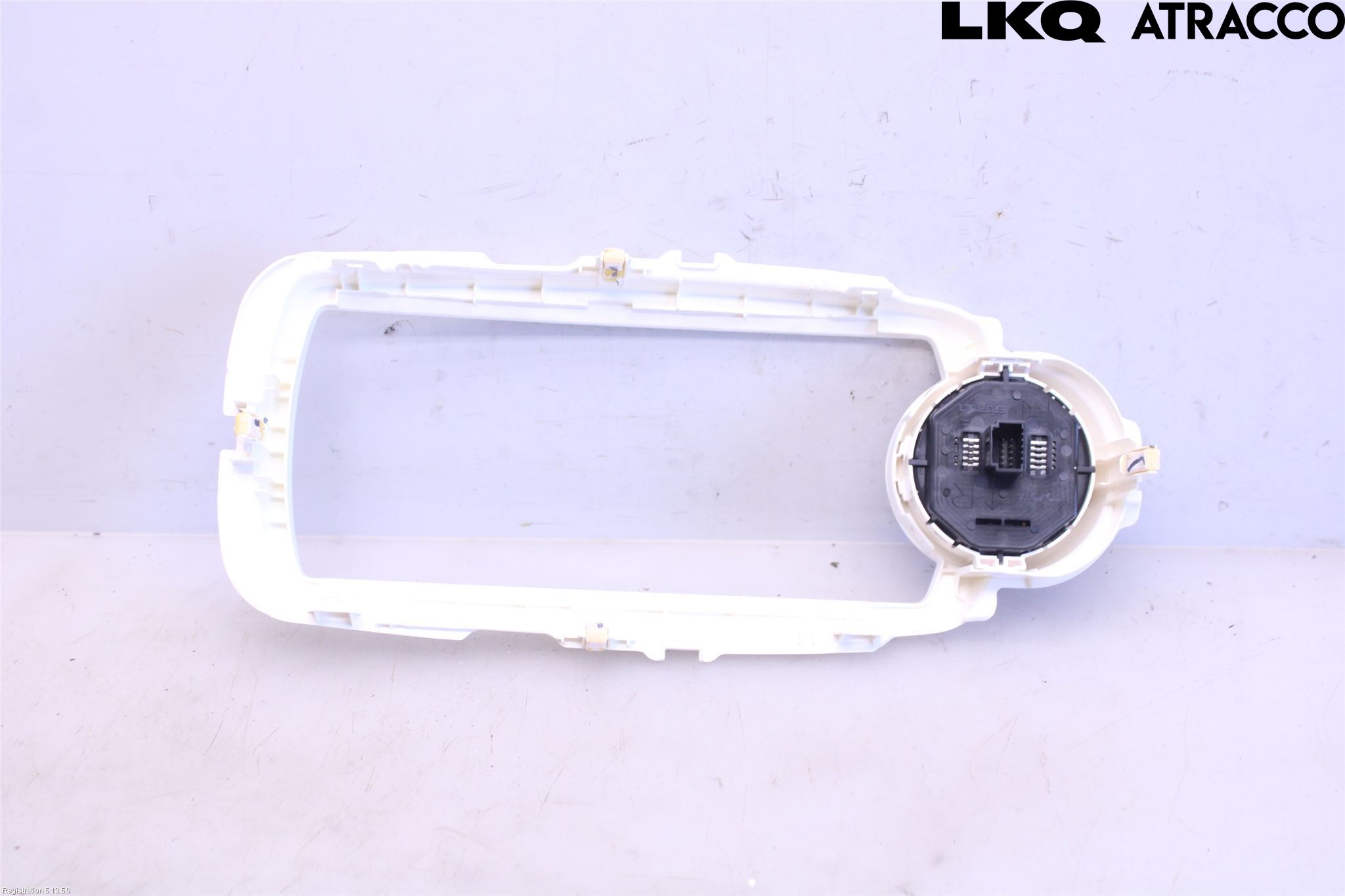 Toyota YARIS XP130 12-14 Instrumentsarg