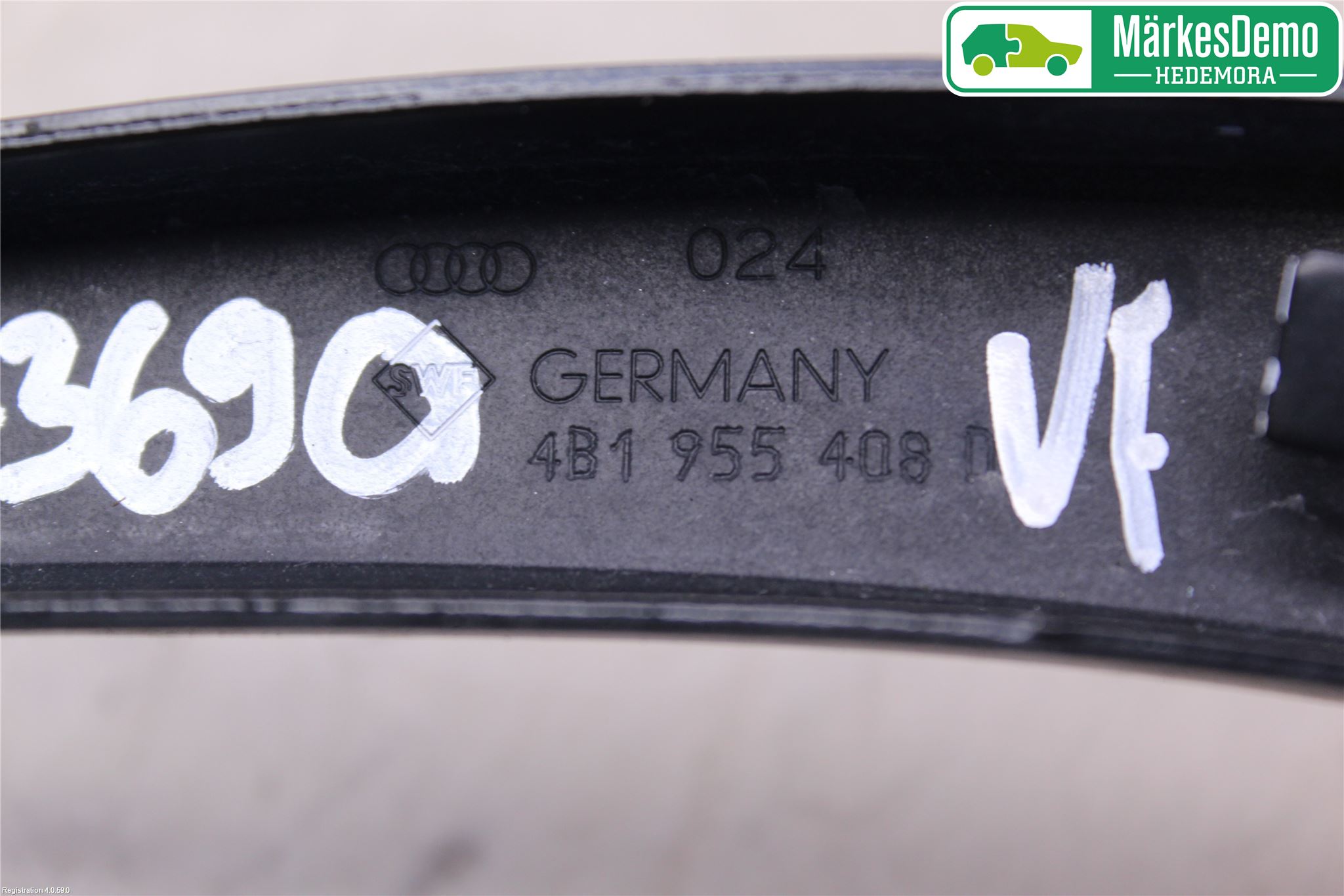 Audi A6/S6     97-05 Torkararm Armar Vindruta