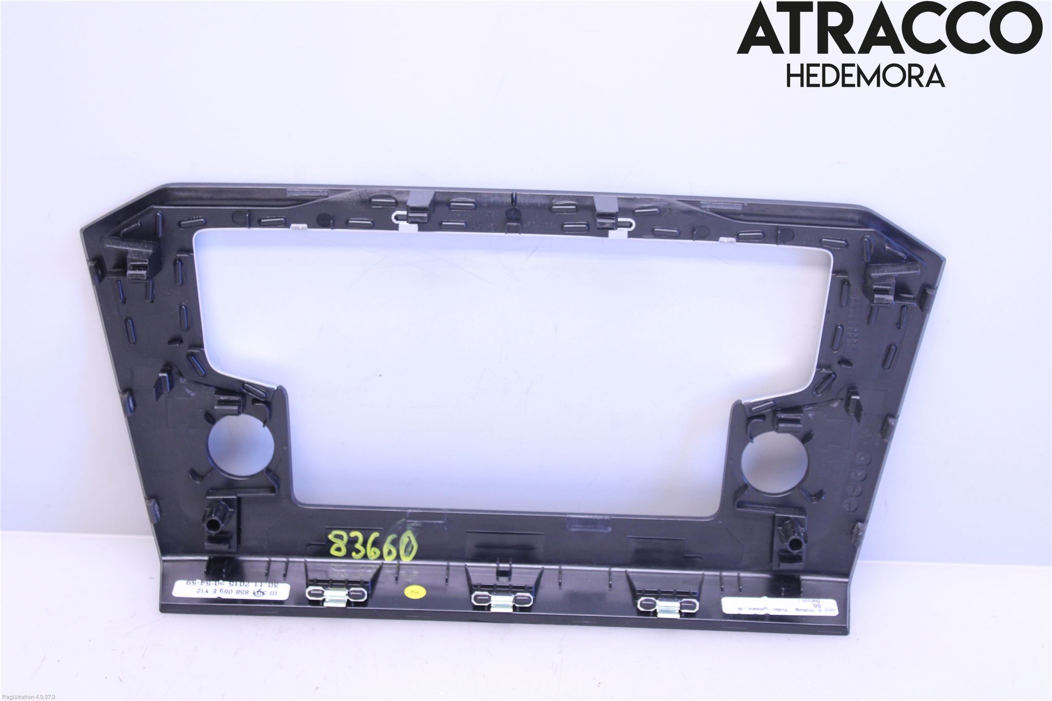 Volkswagen VW PASSAT 15-19 Instrument-Radio Sarg