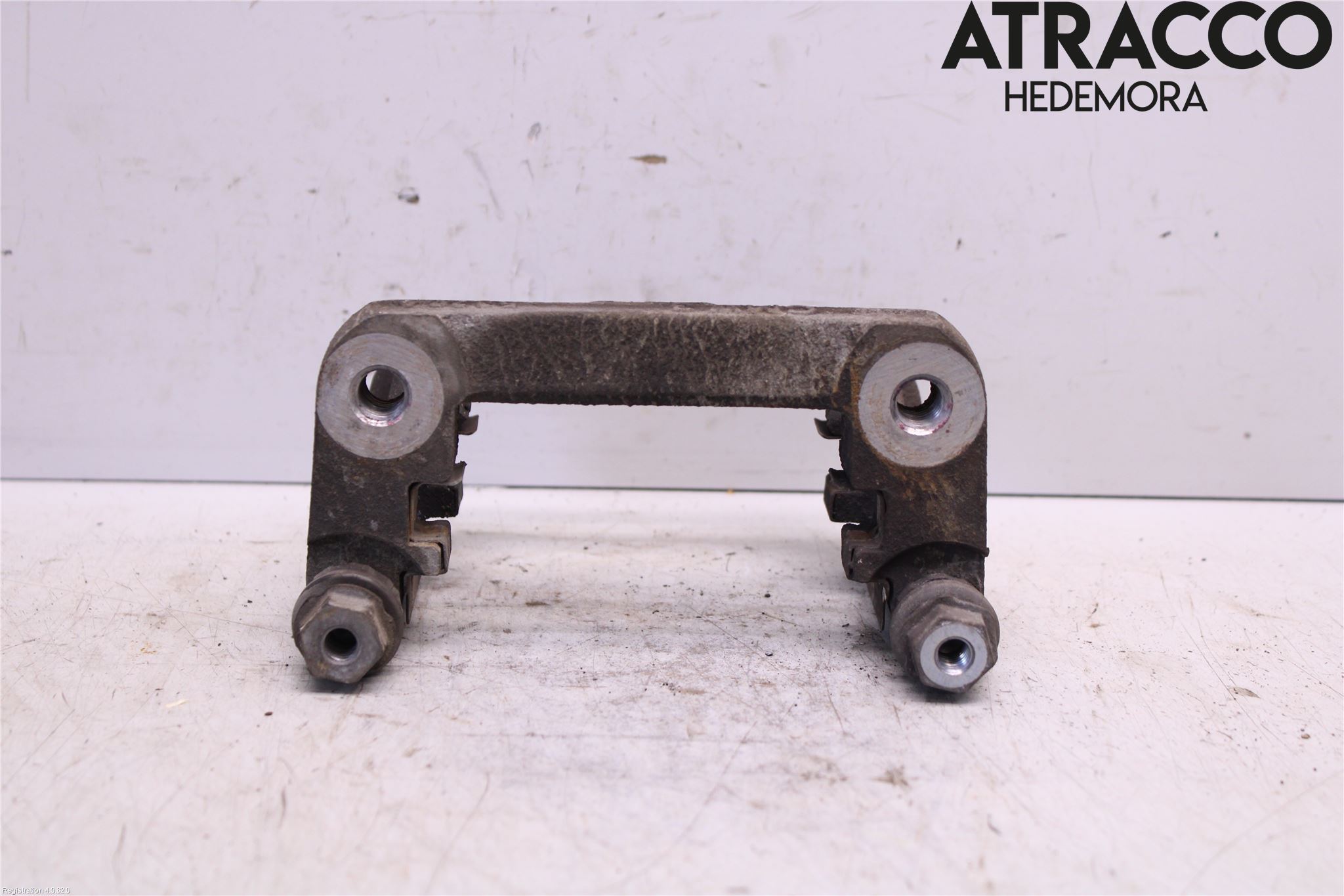 Opel INSIGNIA 09-16 Bromsokshållare