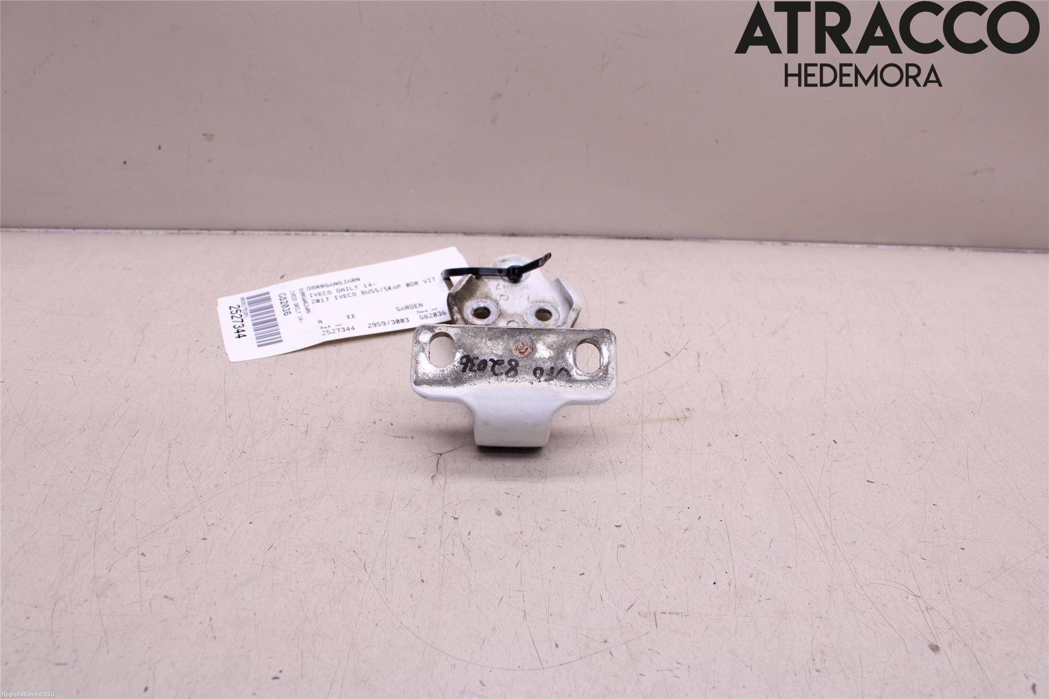 Iveco DAILY 14->> Dörrgångjärn