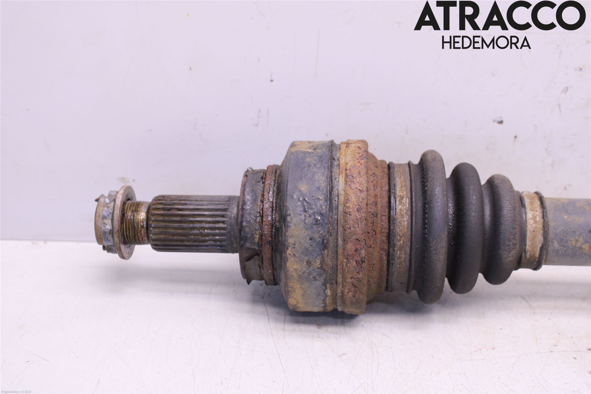 BMW 1 F20/F21 11-19 Drivaxel Bak Vänster