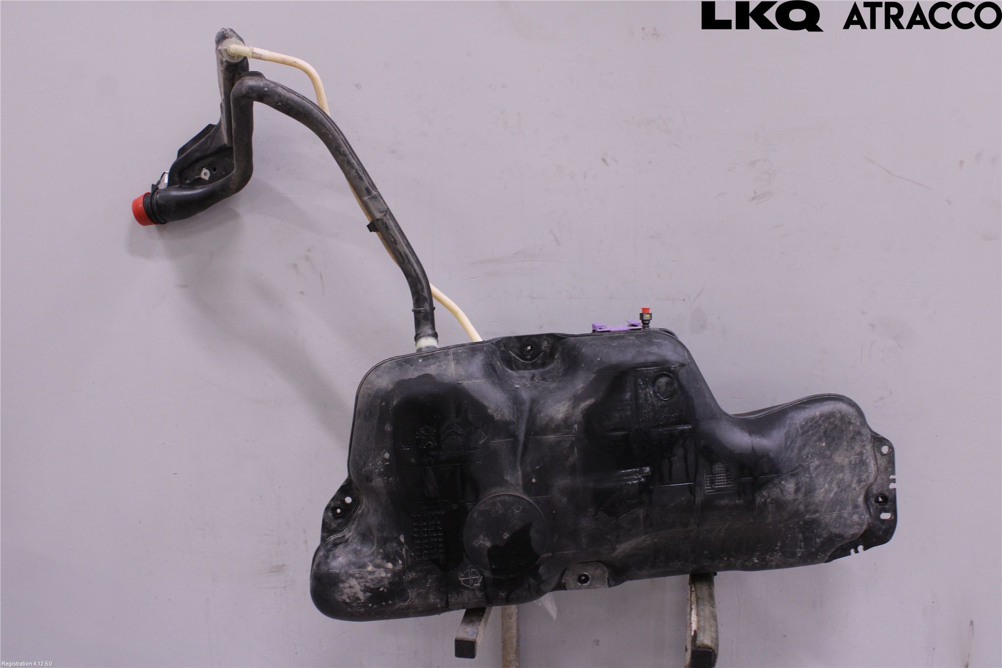 Peugeot 208/E-208 20- Bränsletank