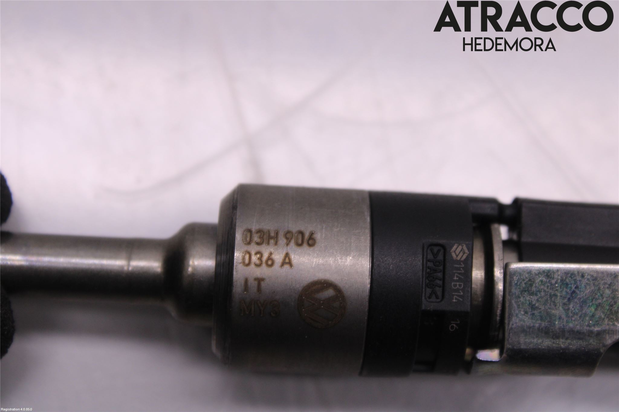 Volkswagen VW PASSAT 11-14 Injspridare