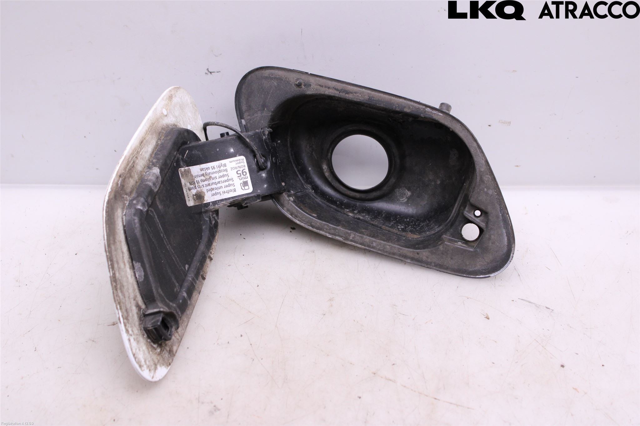 Volkswagen VW GOLF / E-GOLF VII 13-20 Tanklucka