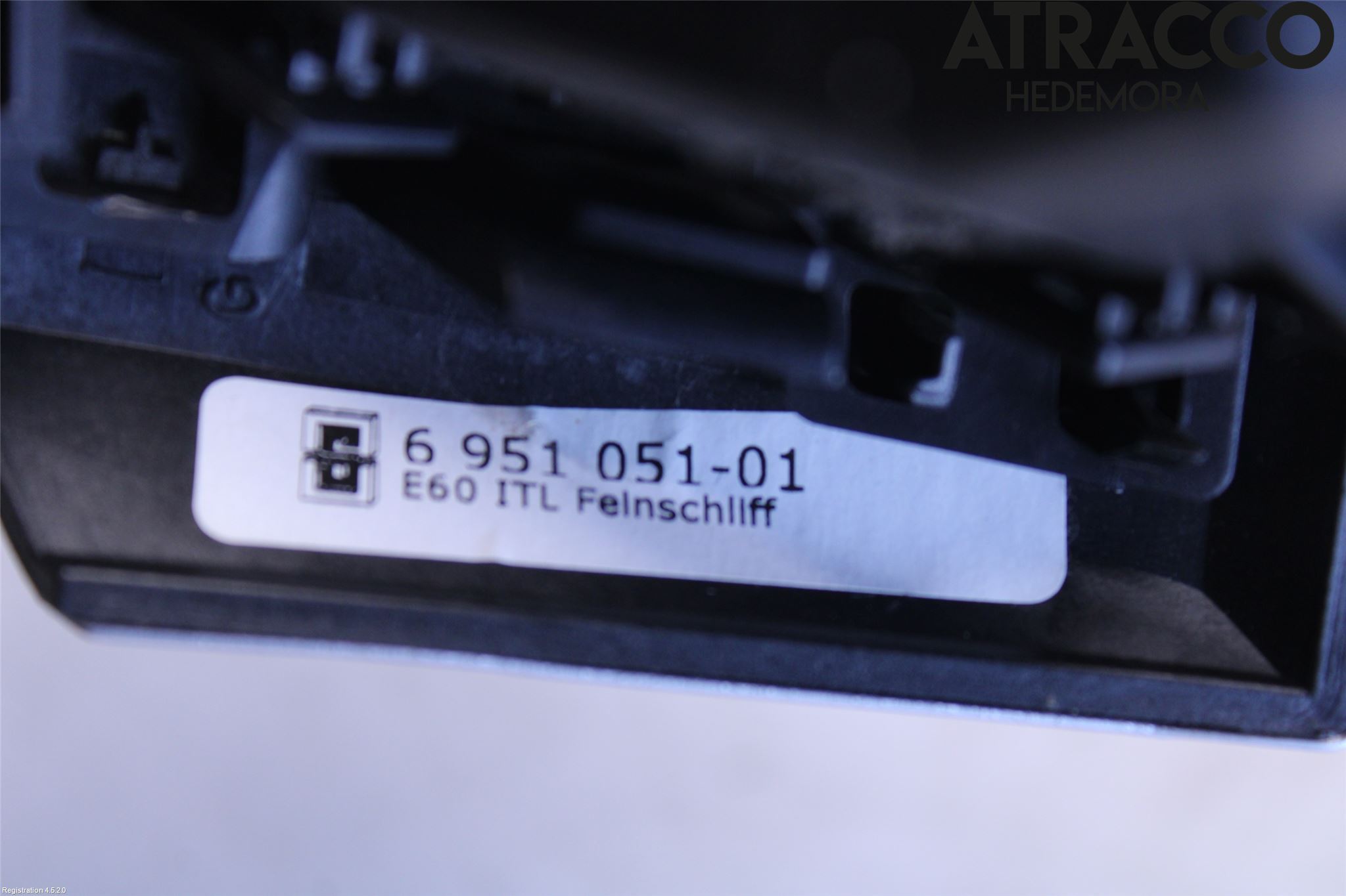 BMW 5 E60/61 Sed/Tou 02-10 Defrosterkanal-Munstycke
