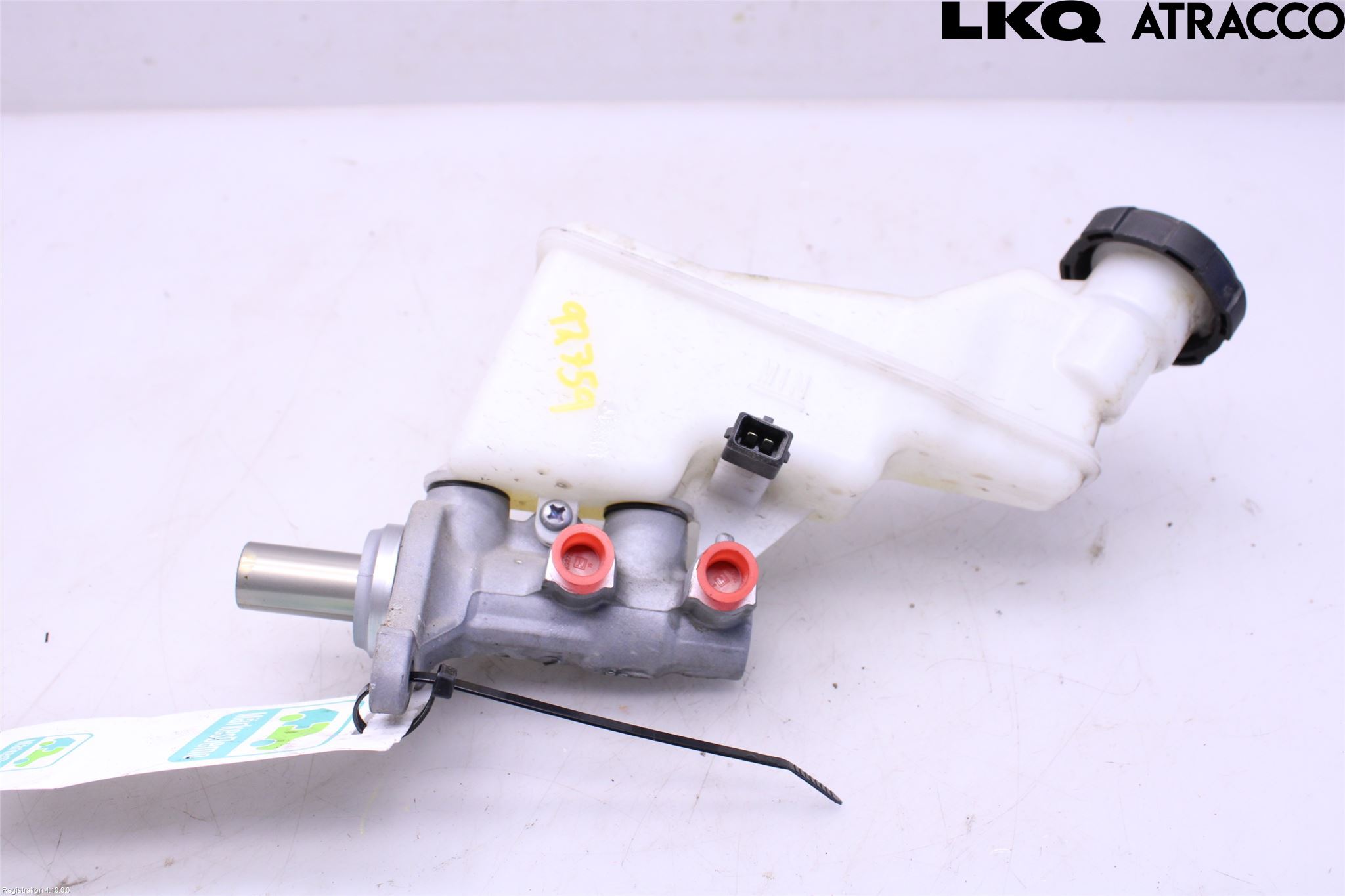 Kia STONIC 18->> Broms Huvudcylinder