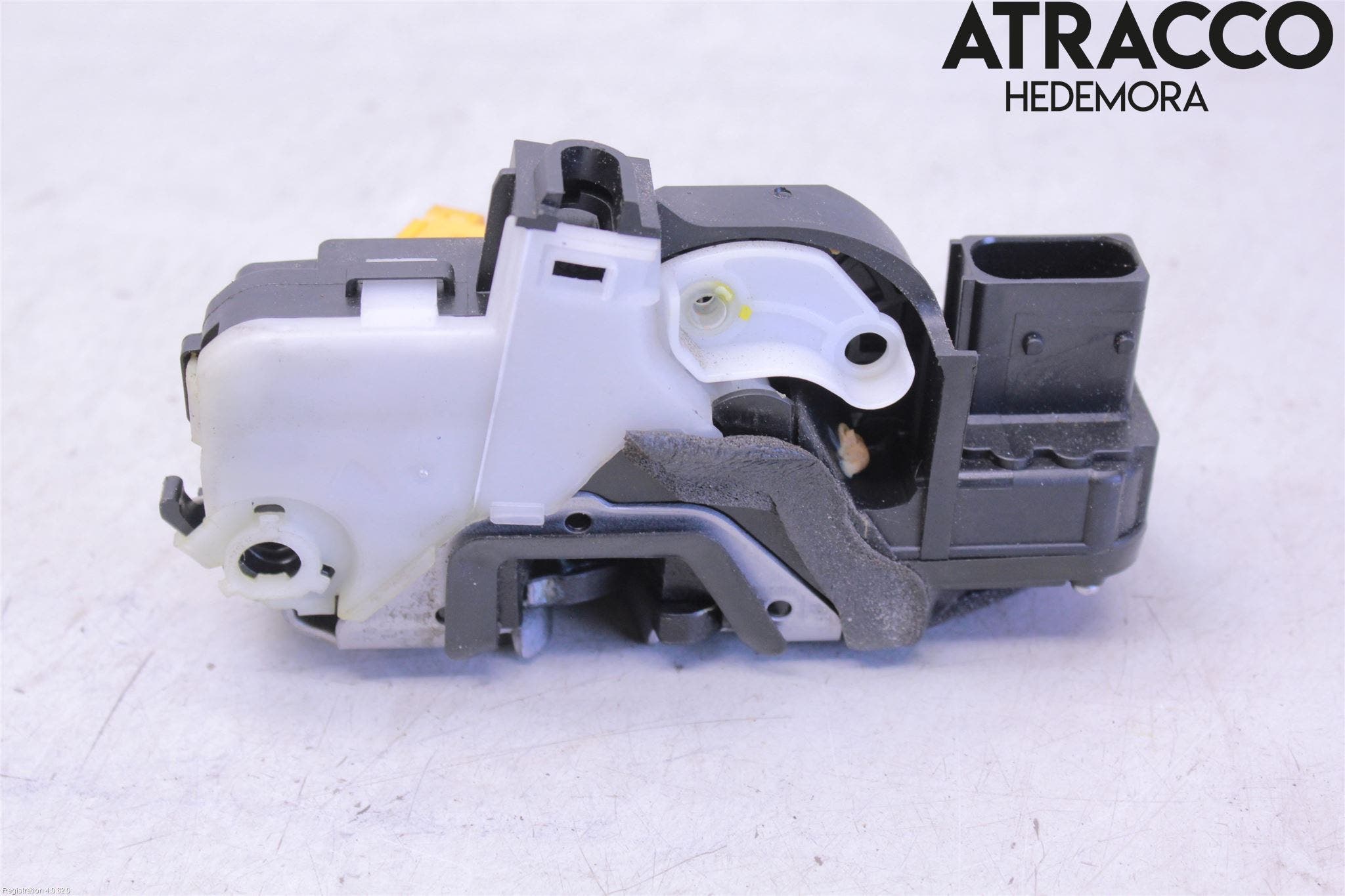 Opel CASCADA 13-19 Låskista-Dörrlås