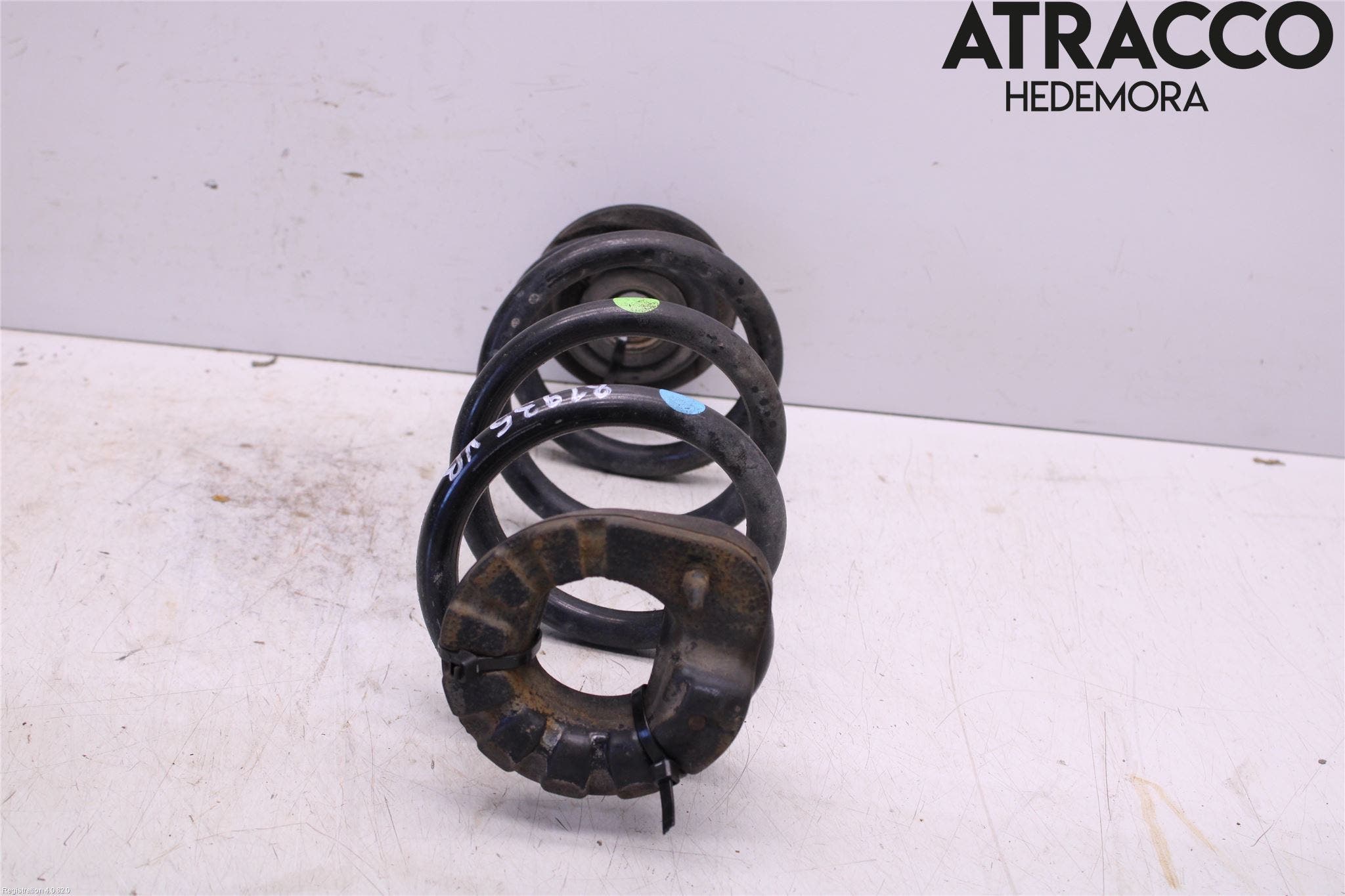 Nissan X-TRAIL 14-21 Fjäder Bak