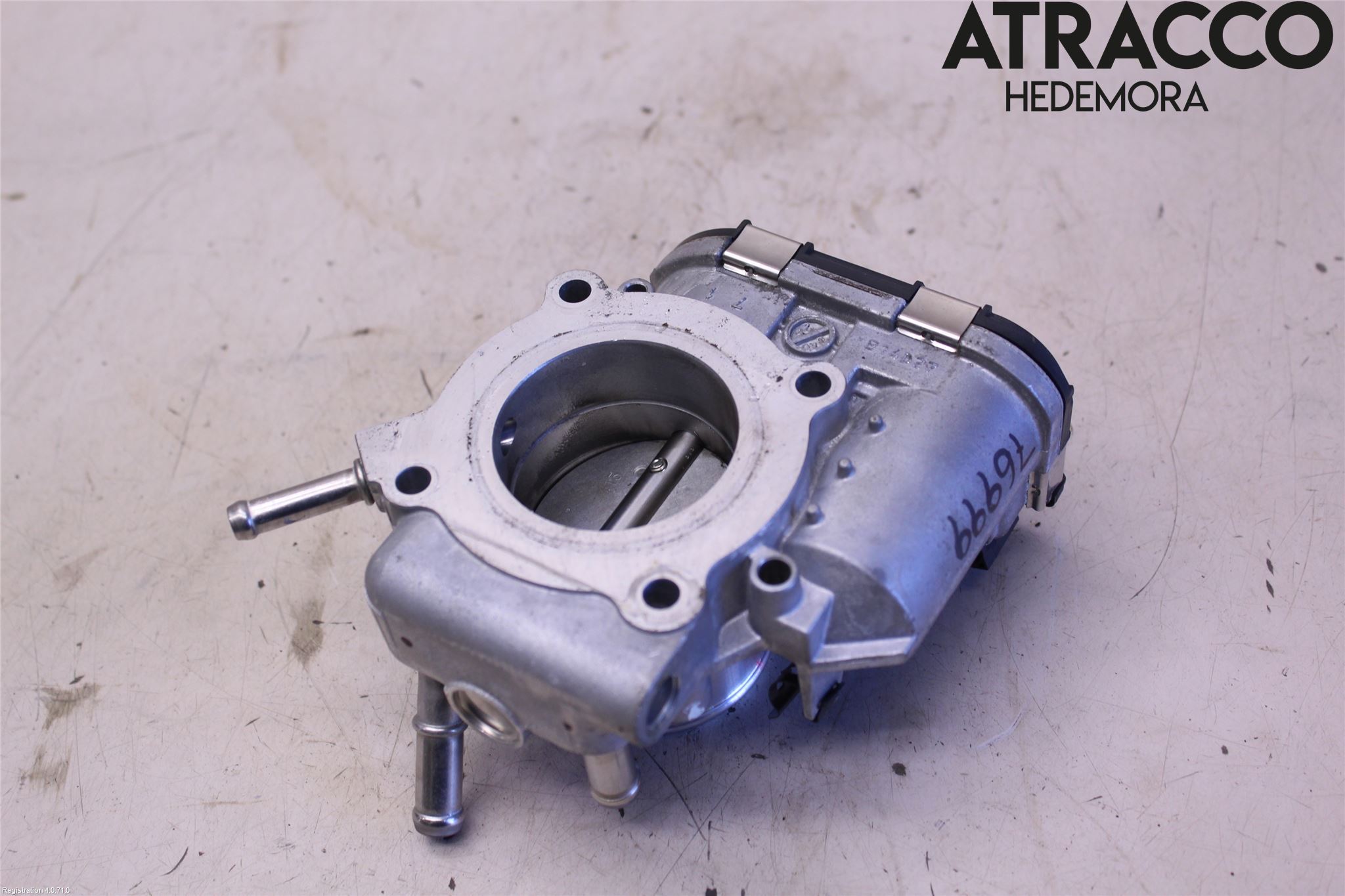 Hyundai i20 PB 09-14 Injspjällhus