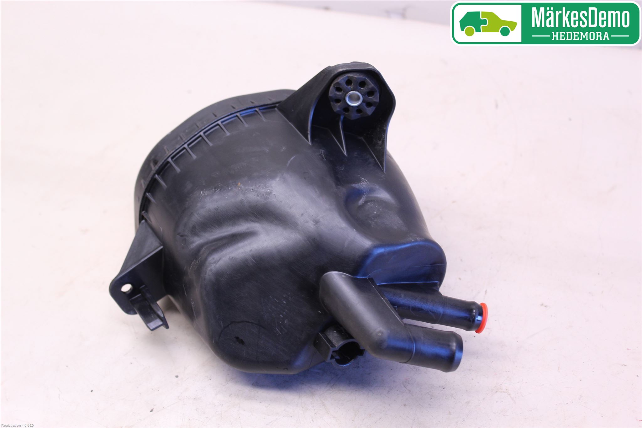 BMW 5 F10/F11/F18 09-17 Styrservooljebehållare
