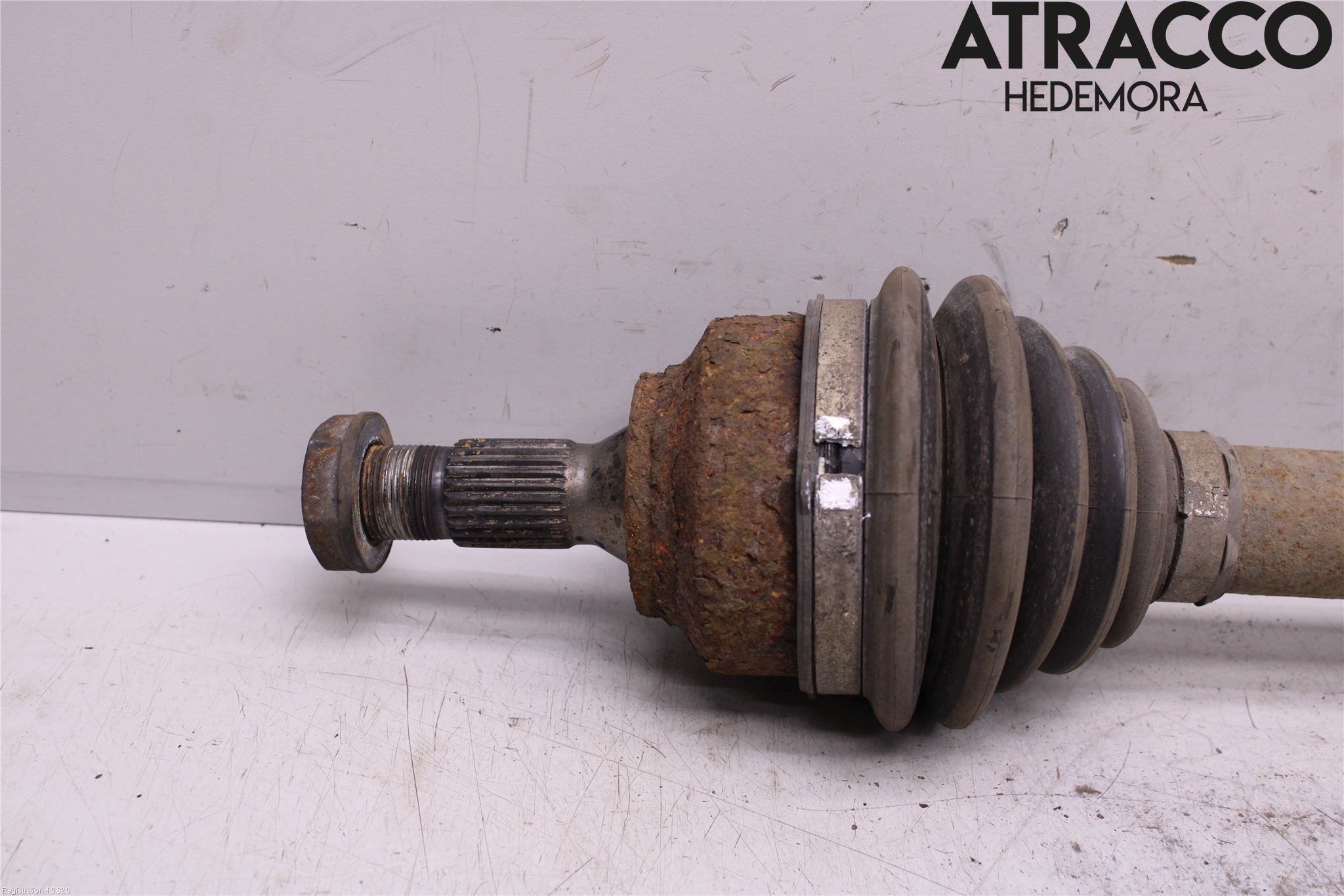 Peugeot 308 08-13 Drivaxel Fram Vänster