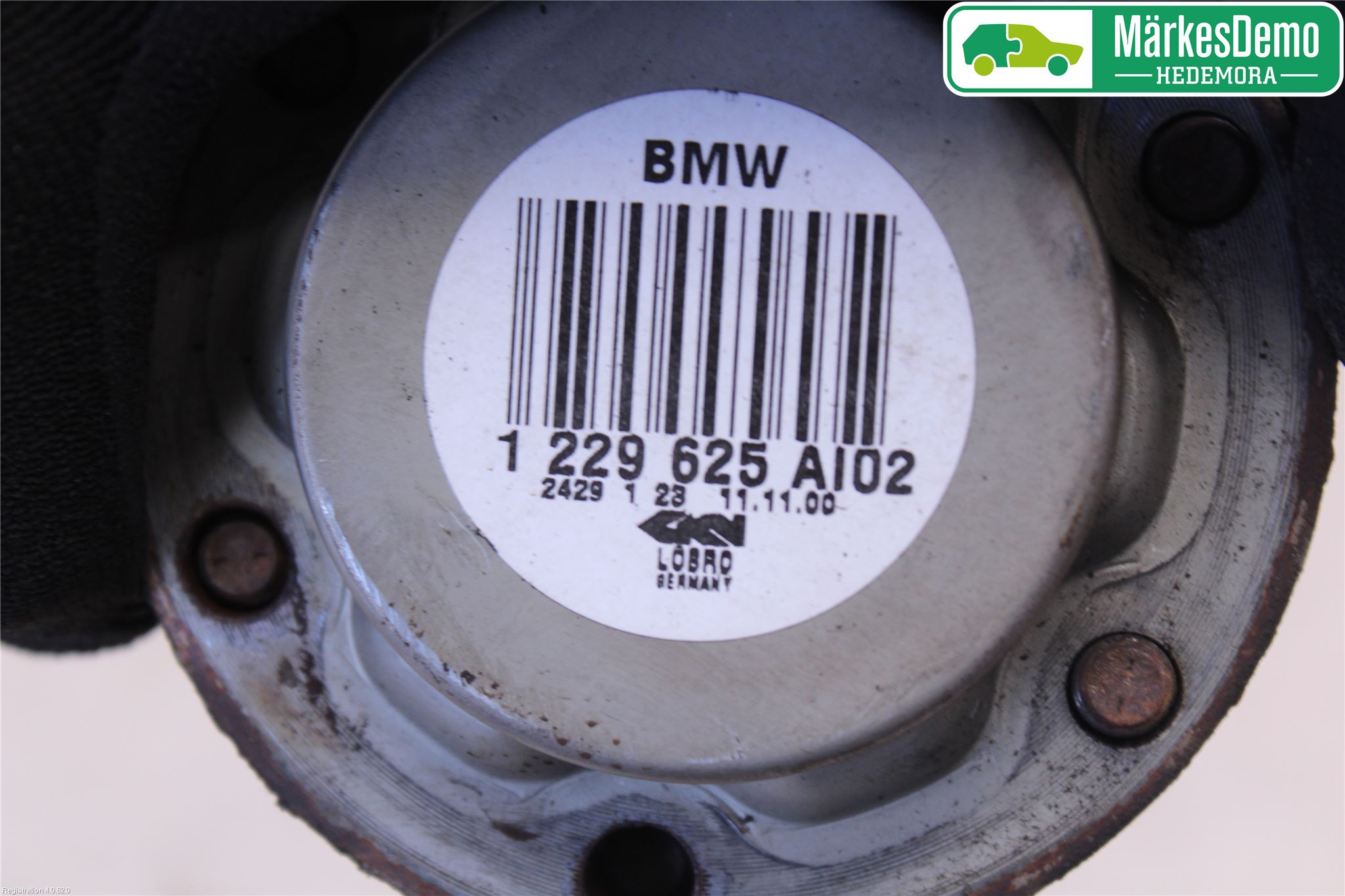 BMW Z3 E36/6    94-02 Drivaxel Bak Höger