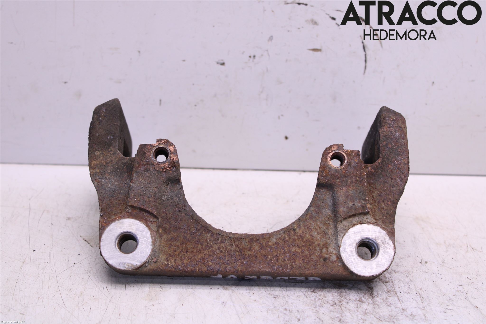 BMW 6 E63/64    02-10 Bromsokshållare