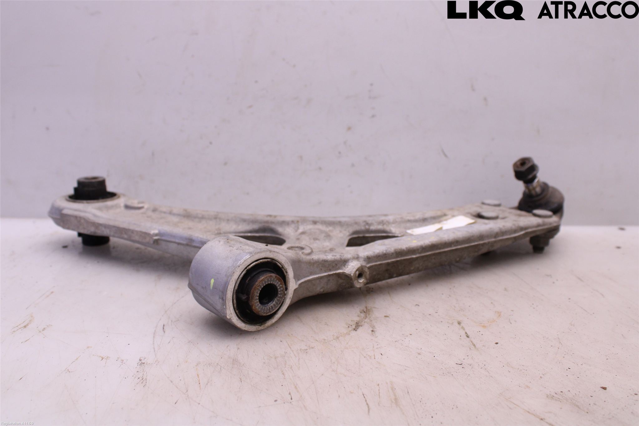 Peugeot 408 22- Bärarm Fram Undre Vä