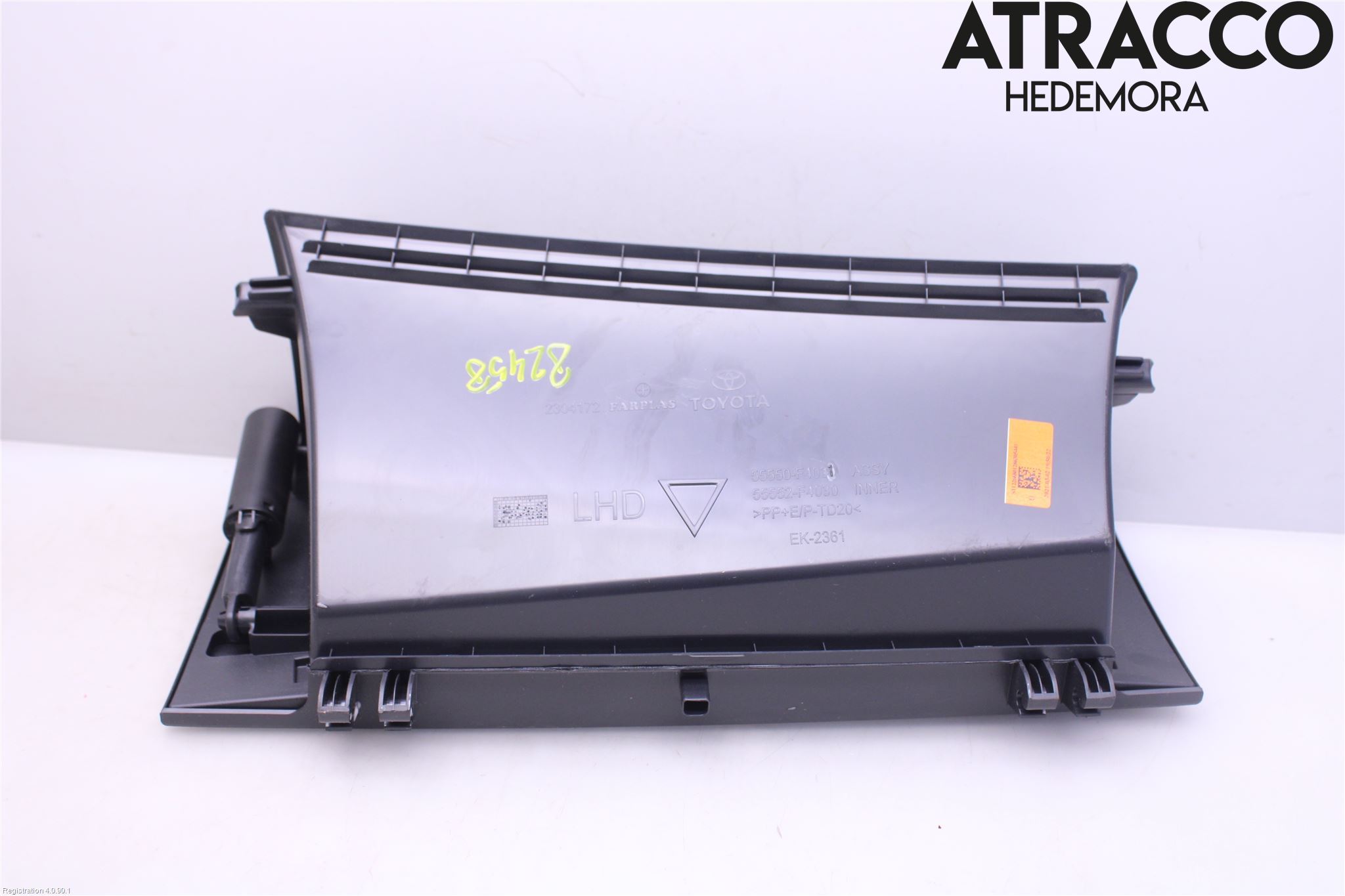 Toyota C-HR 16-23 Handskfack