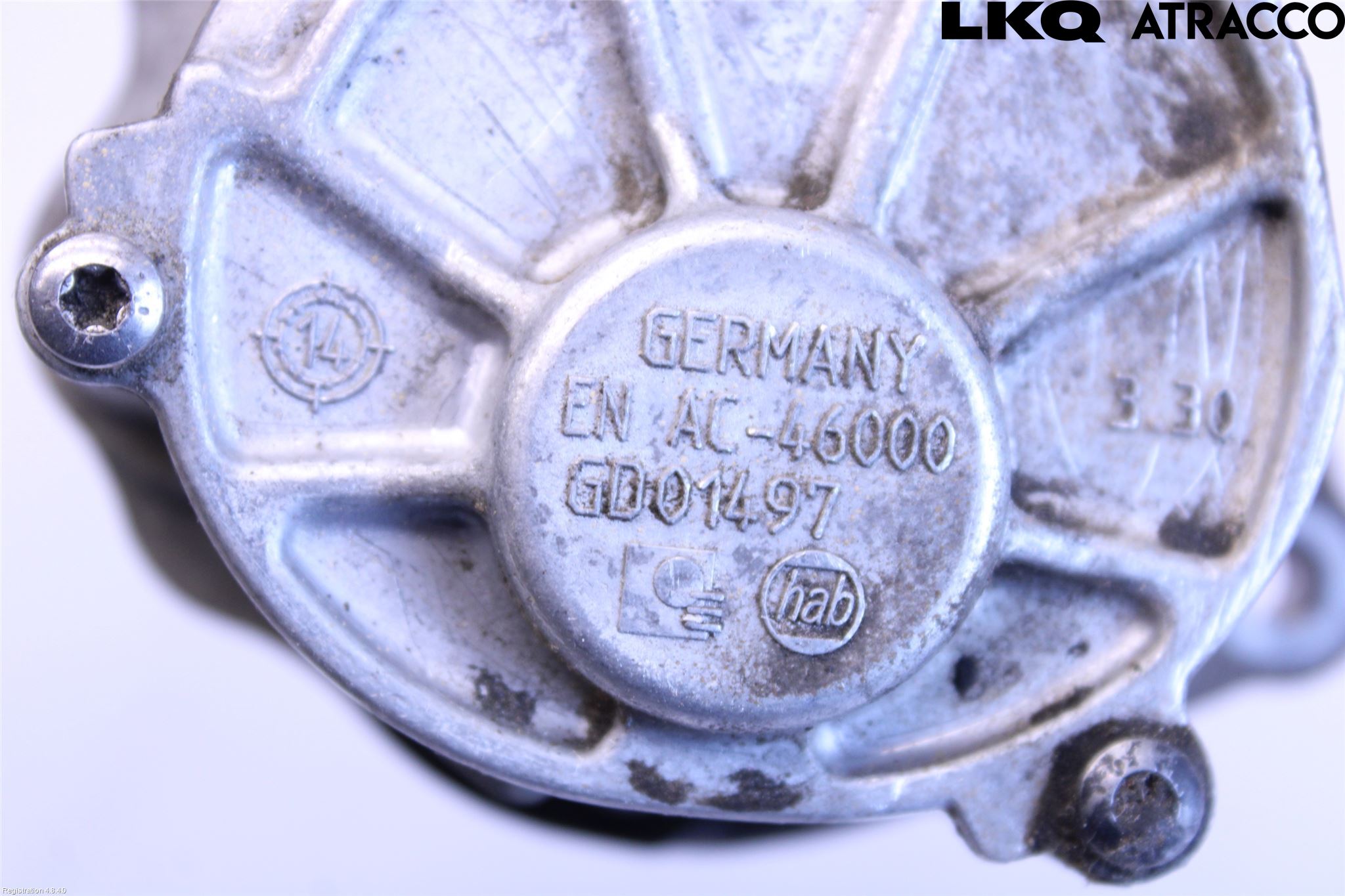 Mercedes-Benz MB E-KLASS (W212) 09-16 Vakuumpump