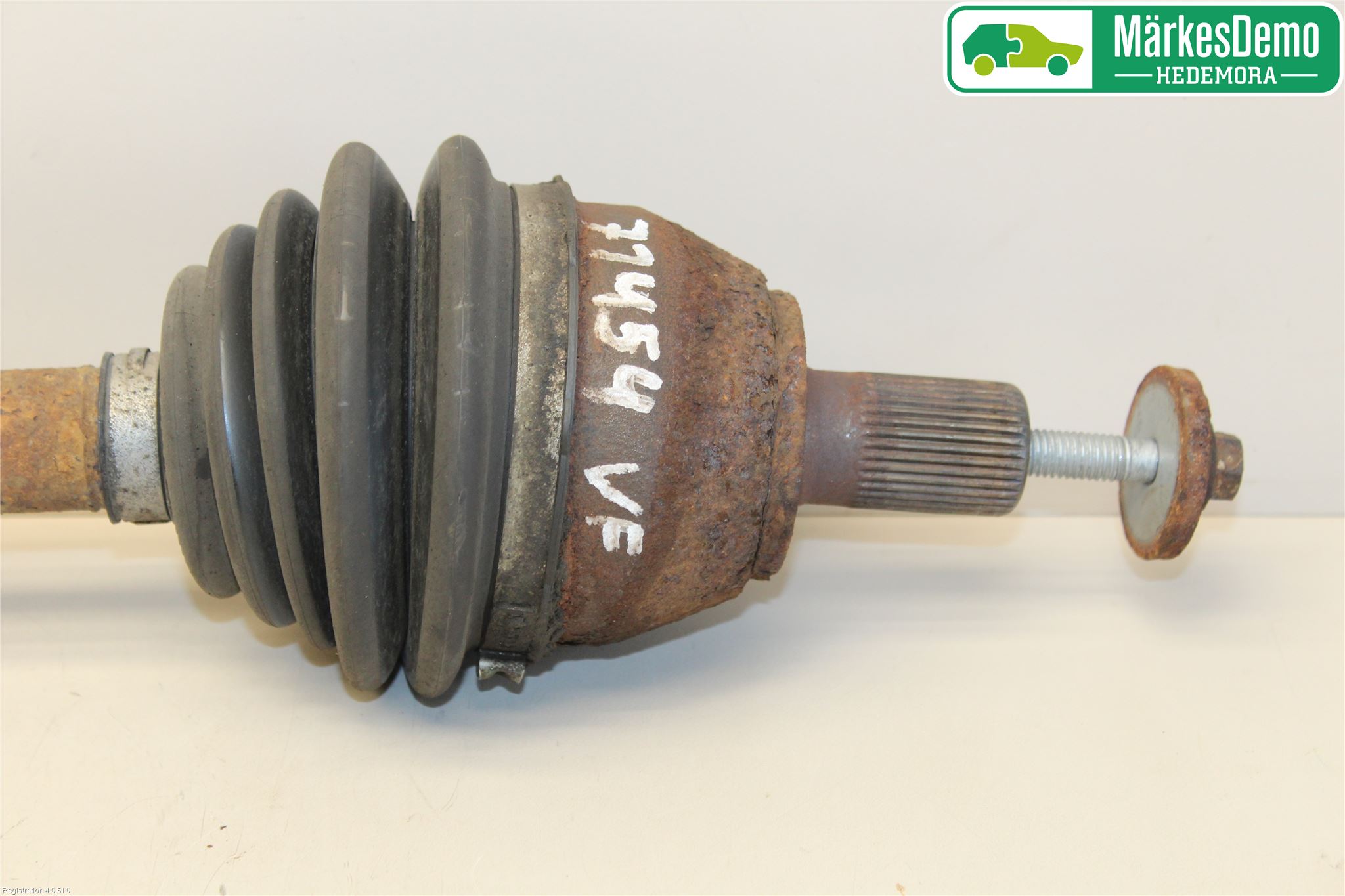 Ford FOCUS 08-11 Drivaxel Fram Vänster