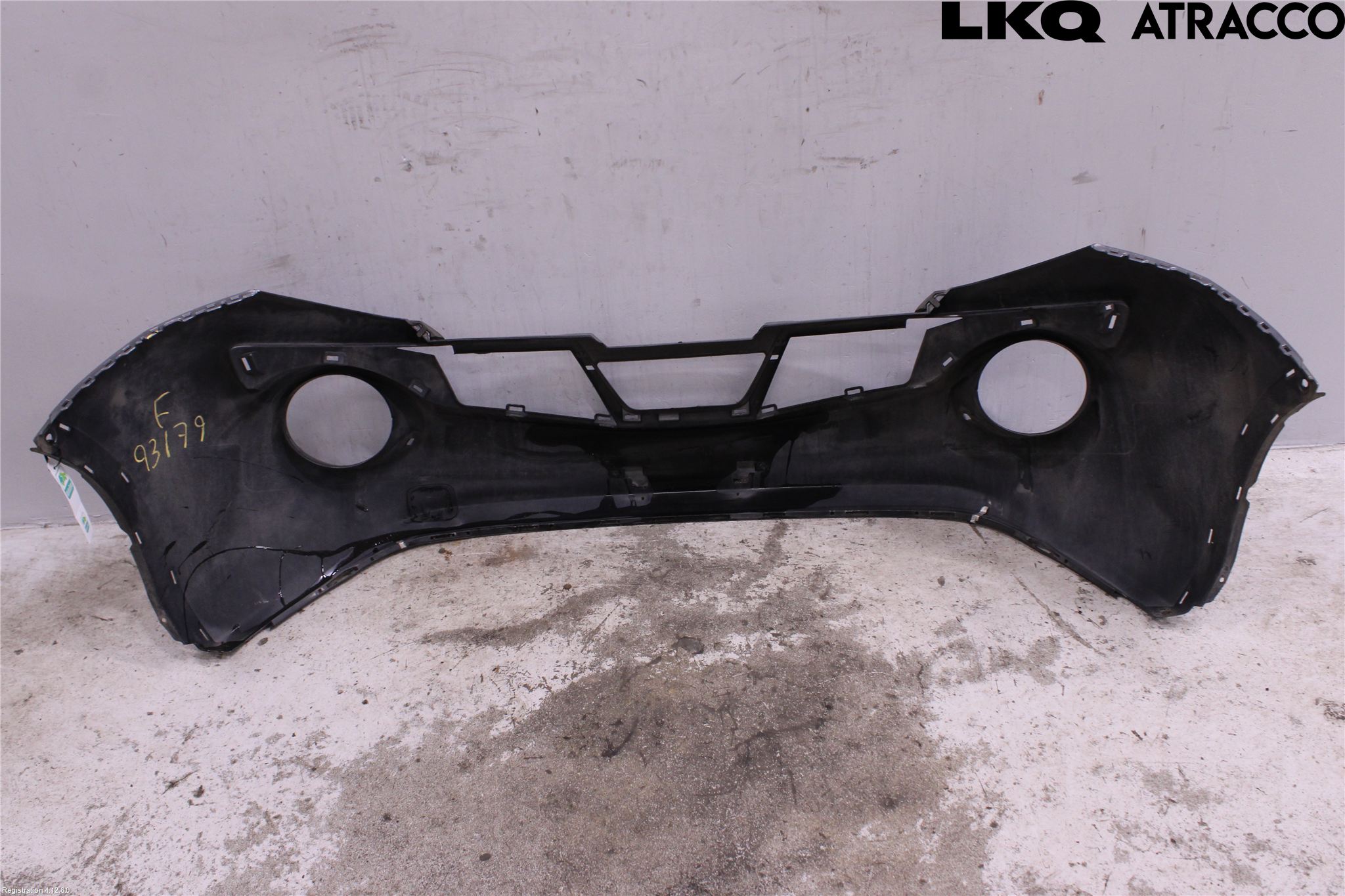 Nissan JUKE 10-14 Stötfångarbeklädnad Fram