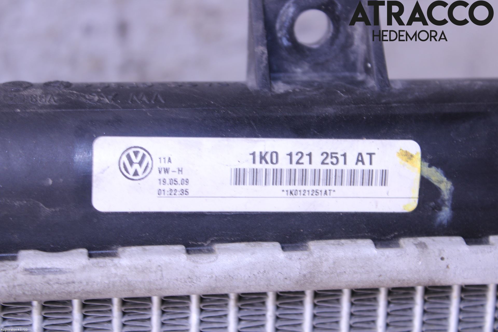 Volkswagen VW GOLF V 04-09 Kylare Aut