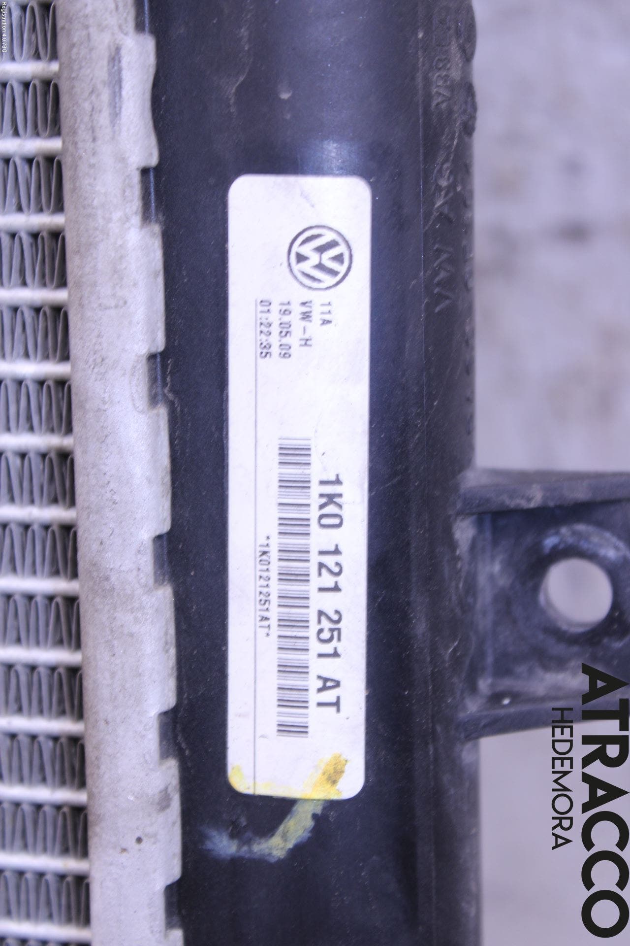 Volkswagen VW GOLF V 04-09 Kylare Aut