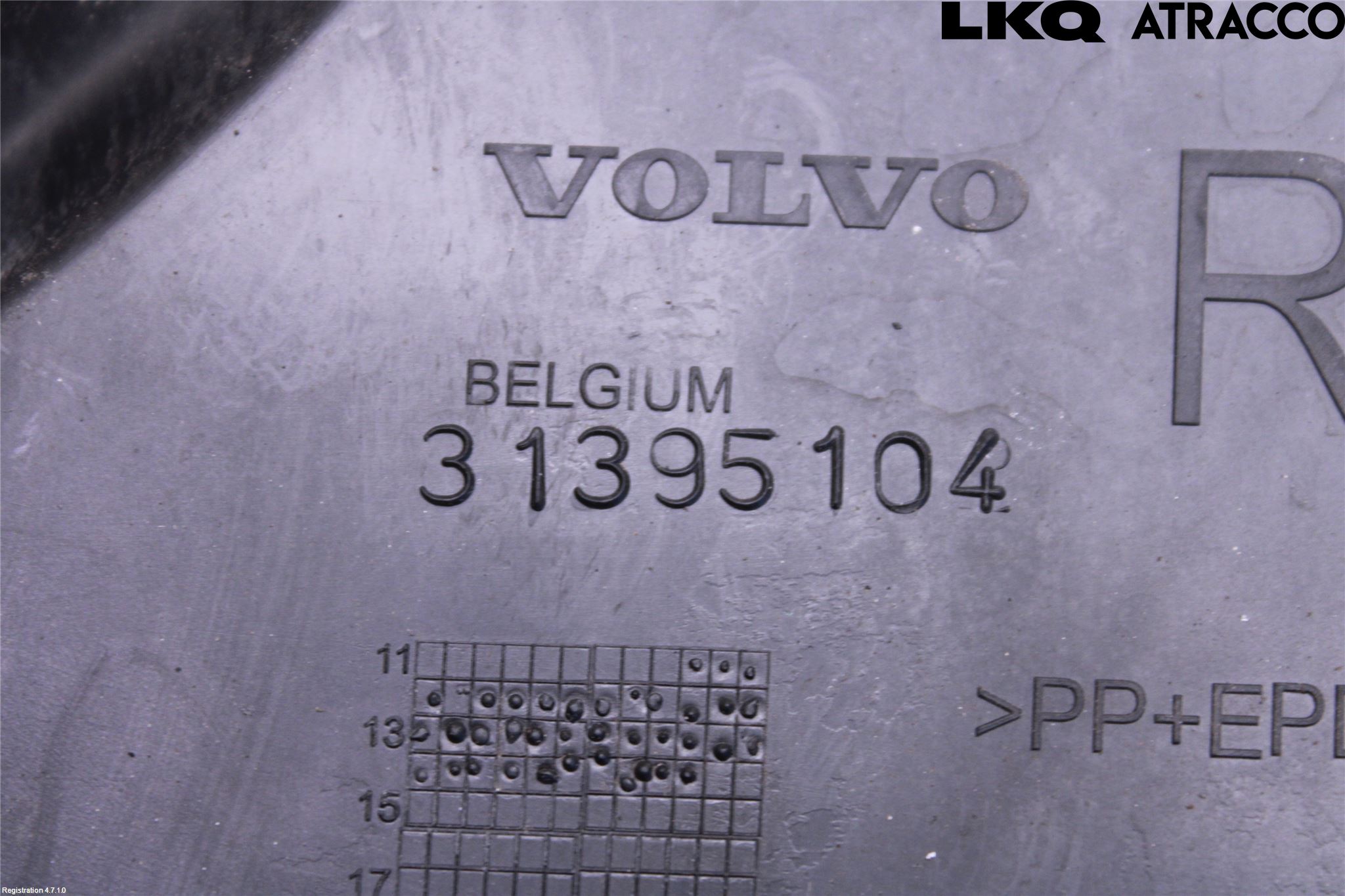 Volvo V40 12-19 Stötfångardel Bak Hö