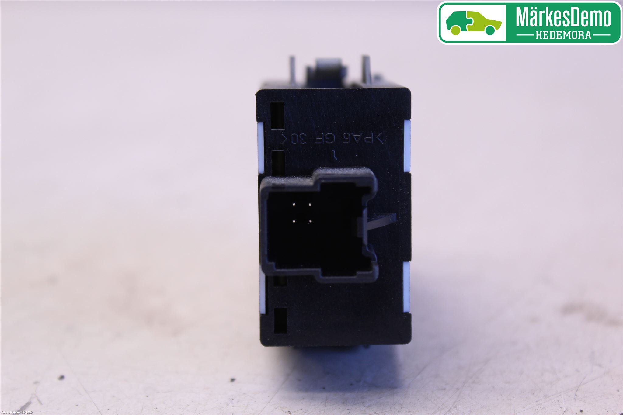 Ford FOCUS     04-07 Strömställare Stolvärme