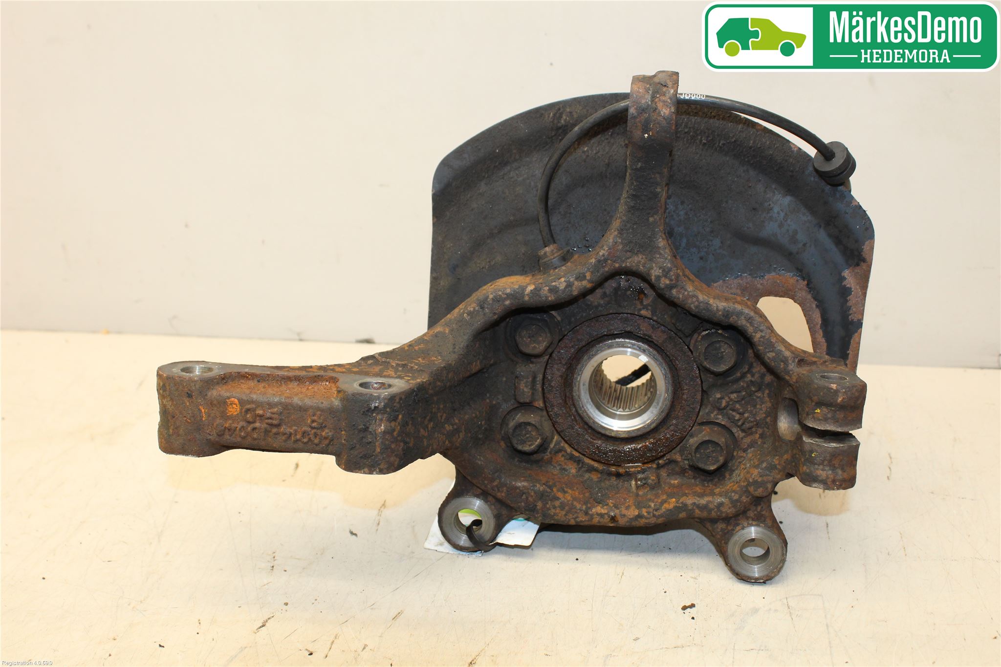 Nissan QASHQAI   07-10 Styrspindel Lagerhus Hö