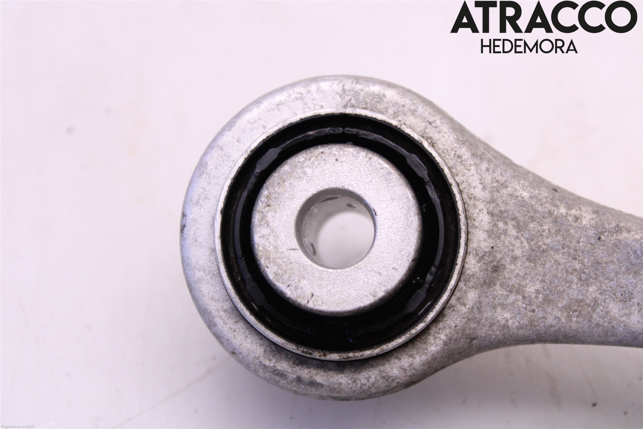 BMW 5 G30/G31/F90 17-23 Bärarm Bak Övre Vänster