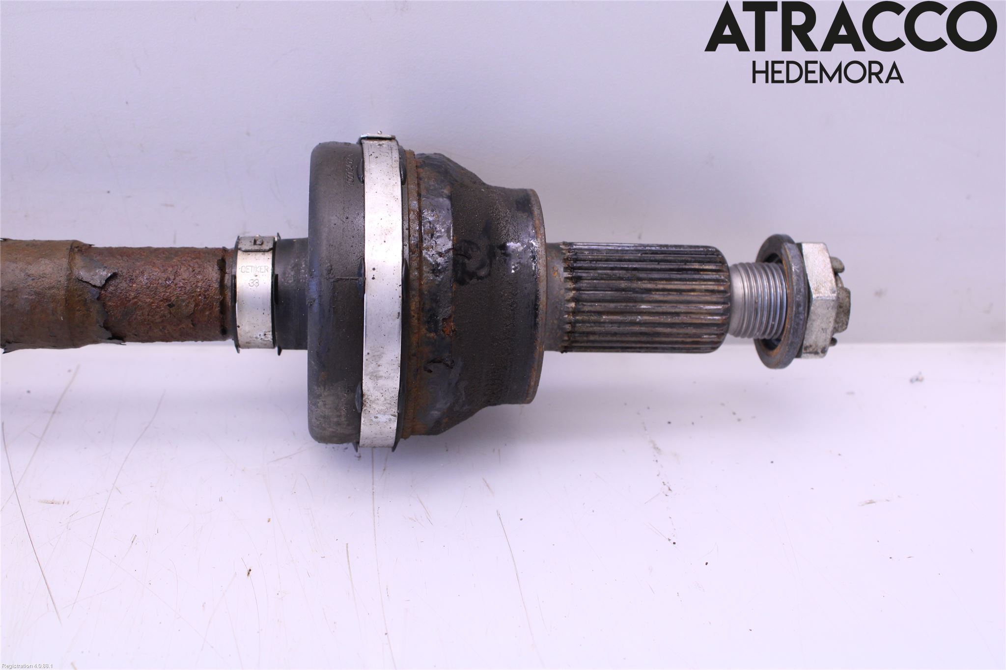 Jaguar F-PACE Drivaxel Bak Vänster