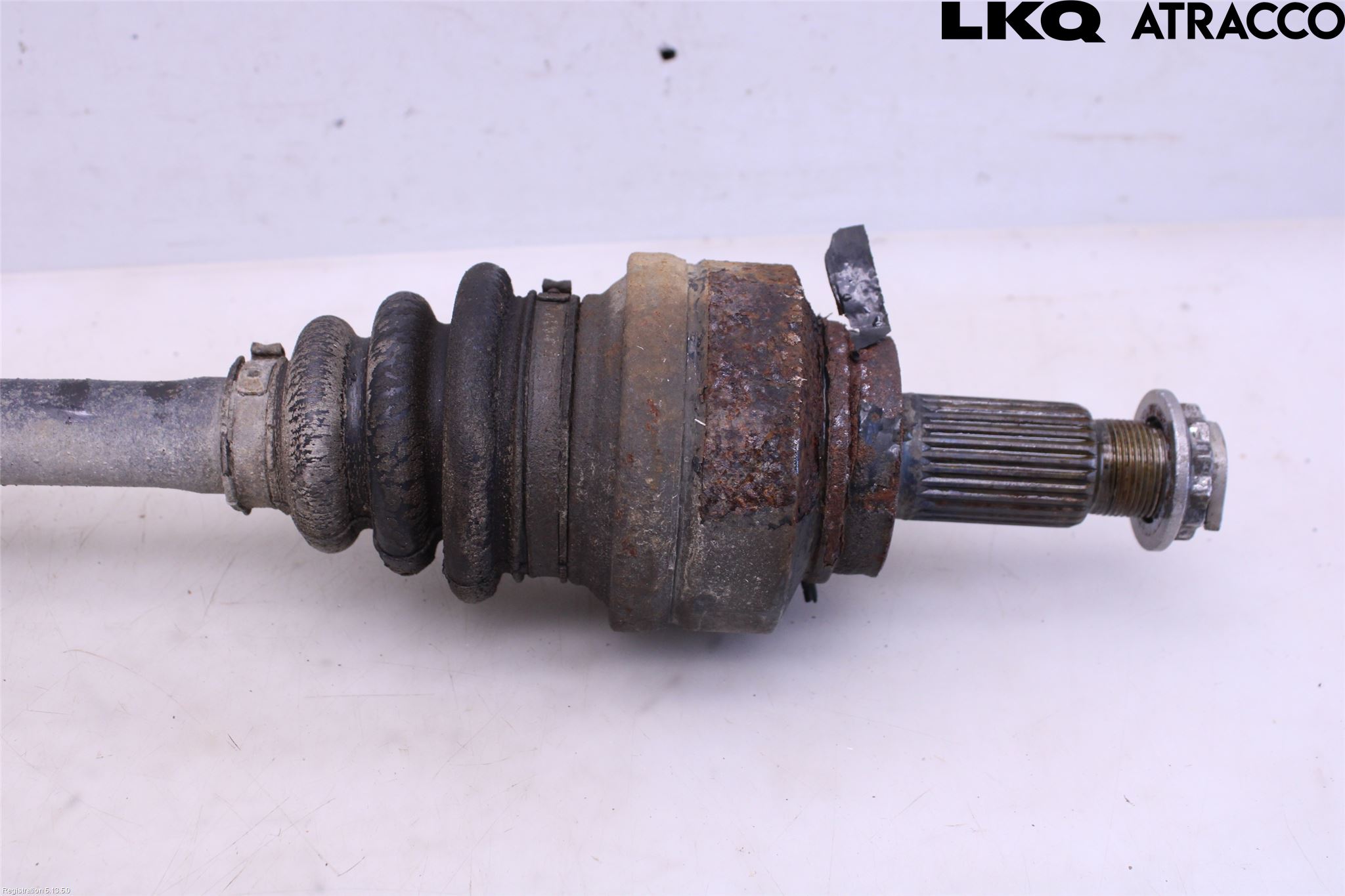 BMW 1 F20/F21 11-19 Drivaxel Bak Vänster